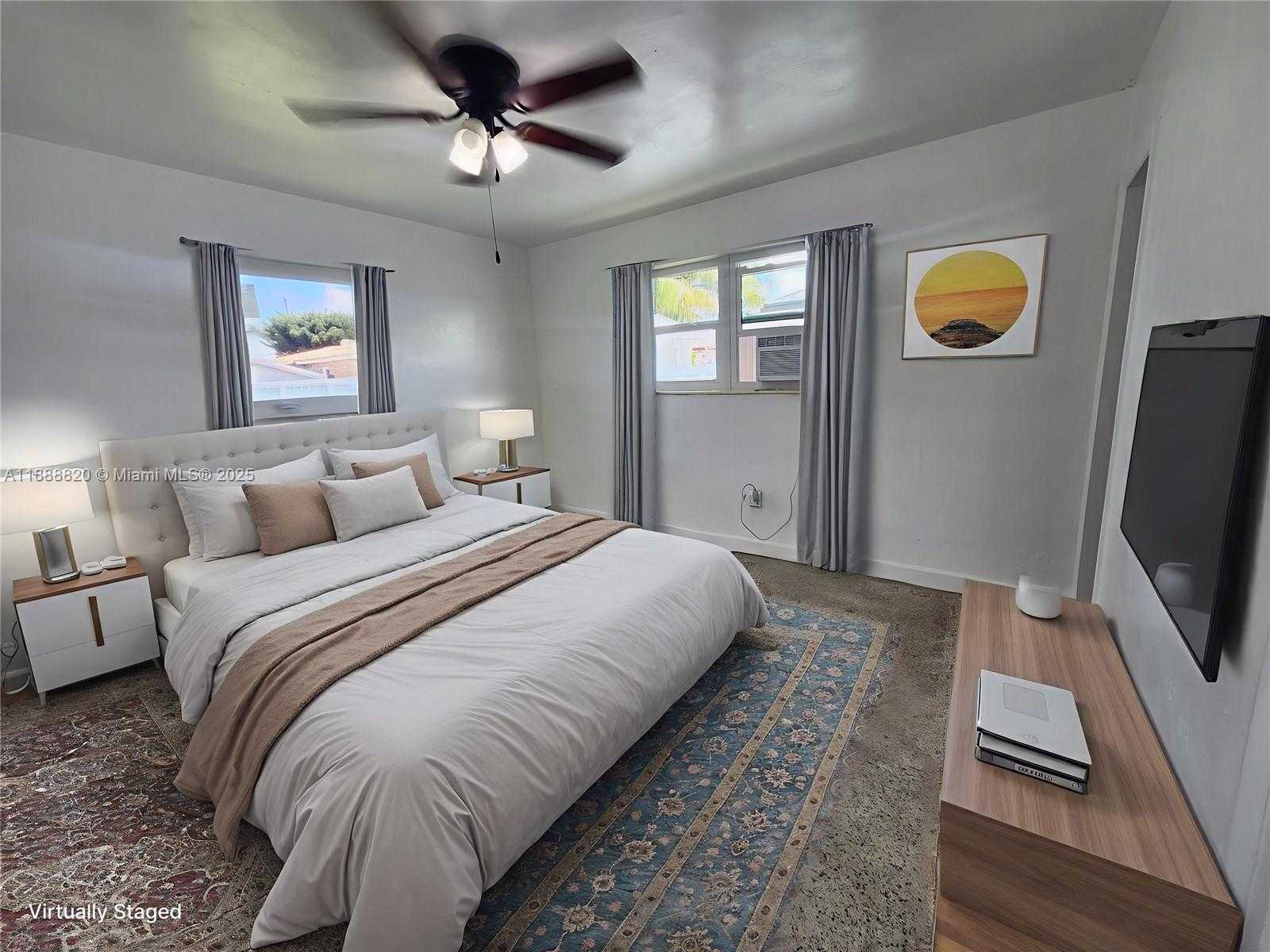 Small Image of 3245 SOUTH WEST 88TH CT, Miami Number 5