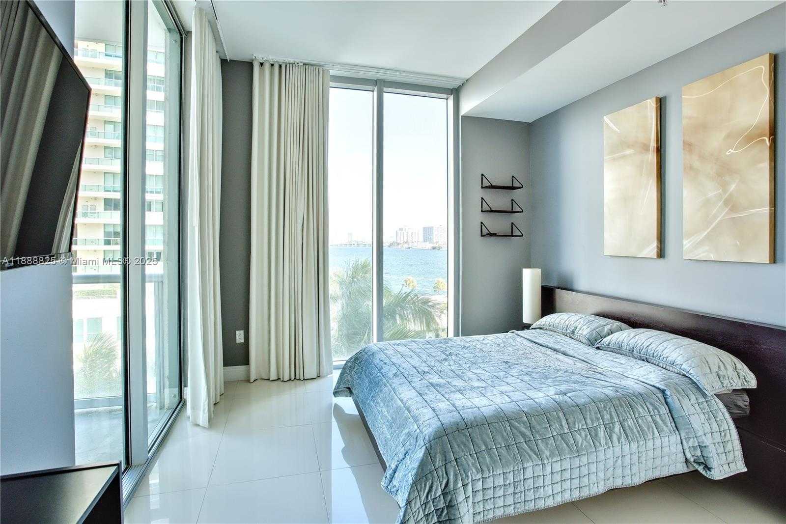 Small Image of 7928 EAST DR #605, North Bay Village Number 14