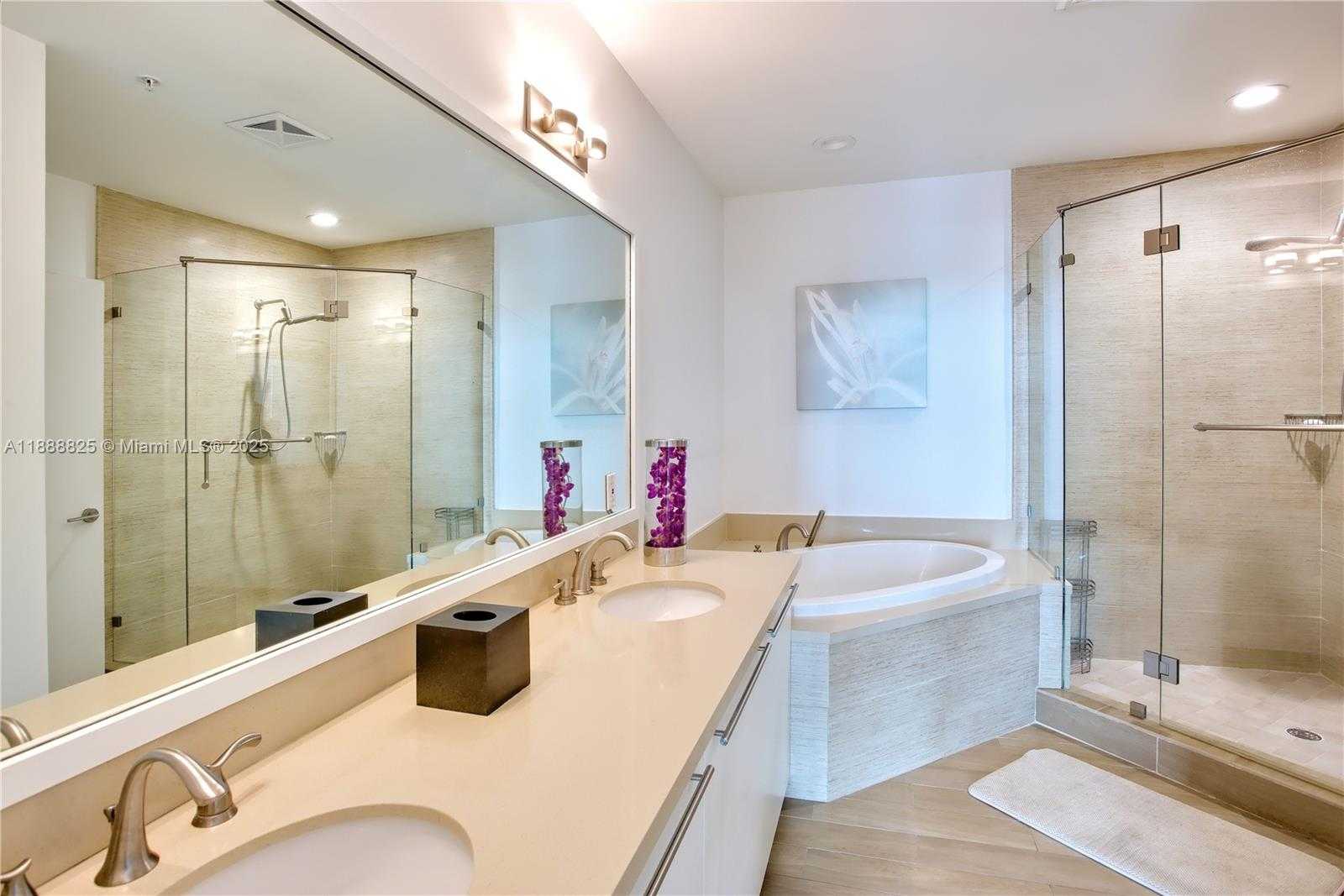 Small Image of 7928 EAST DR #605, North Bay Village Number 17