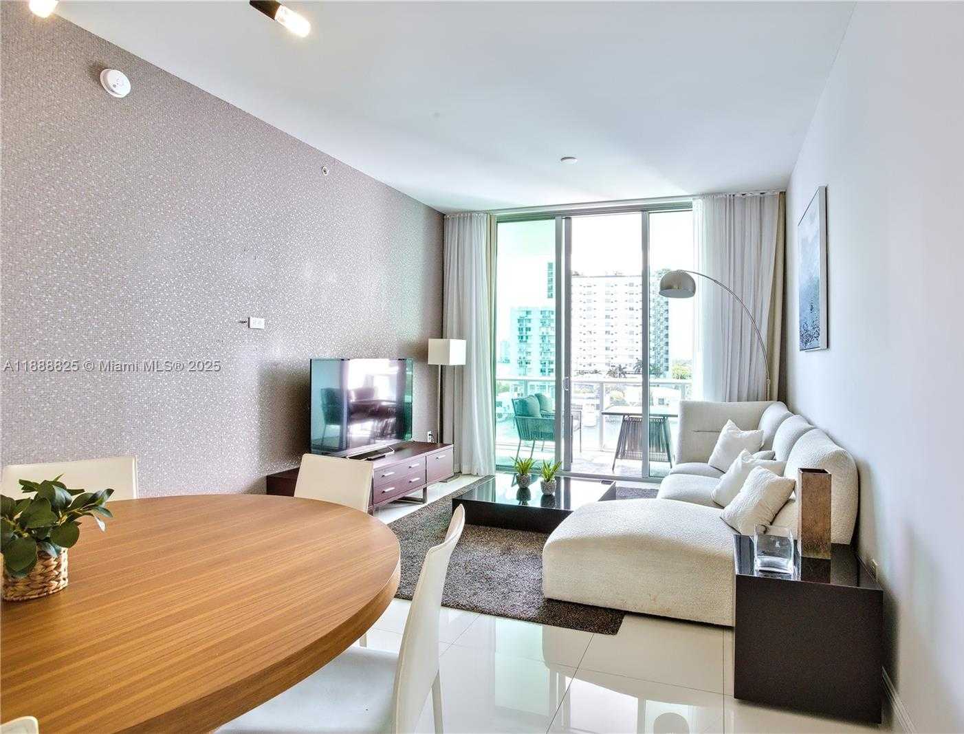 Small Image of 7928 EAST DR #605, North Bay Village Number 2