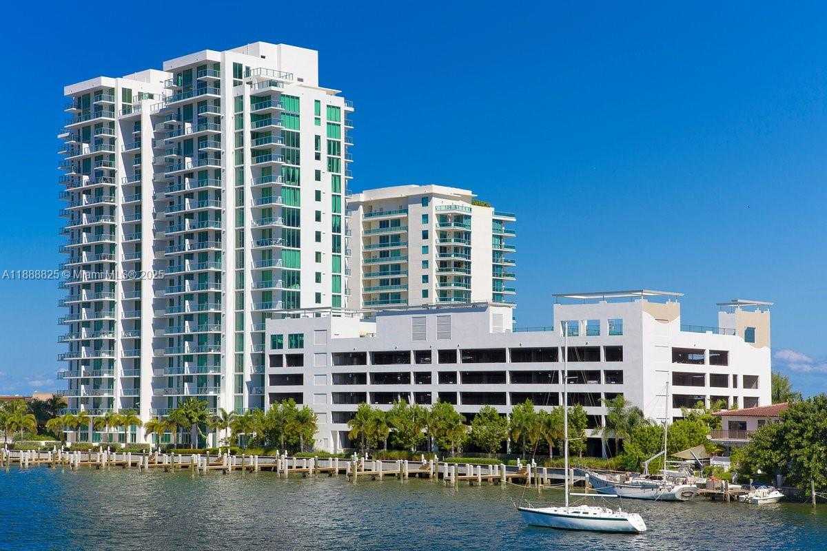Small Image of 7928 EAST DR #605, North Bay Village Number 22