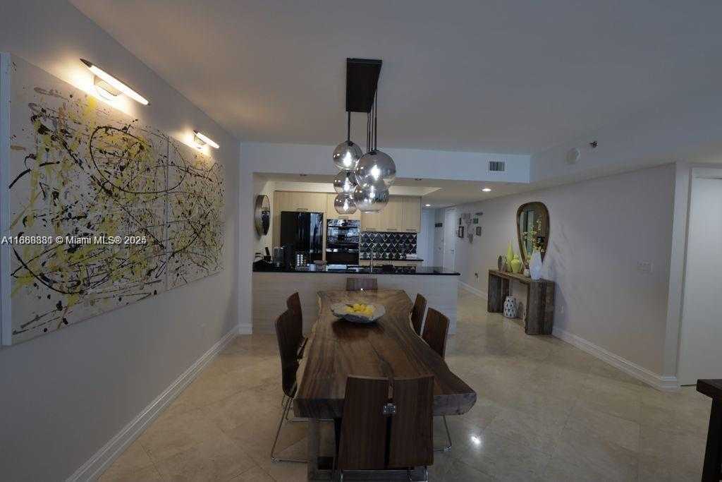 Small Image of 1830 SOUTH OCEAN DR #2011, Hallandale Beach Number 12