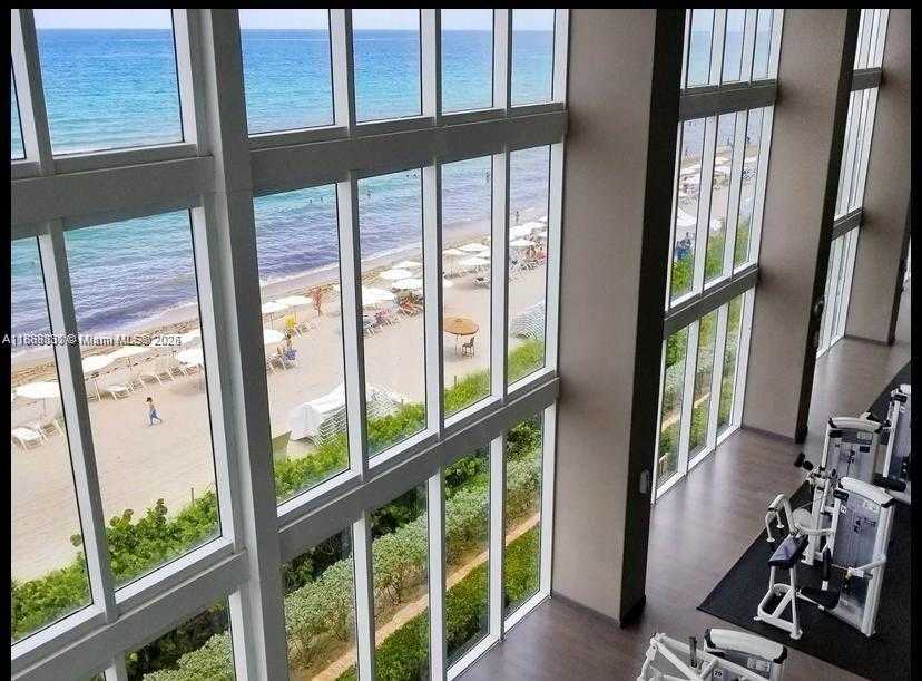 Small Image of 1830 SOUTH OCEAN DR #2011, Hallandale Beach Number 23