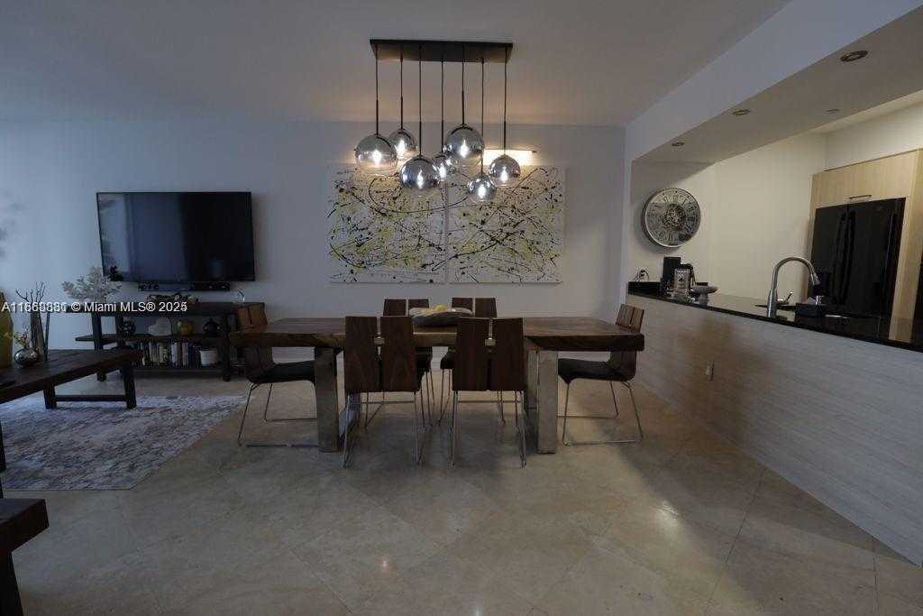Small Image of 1830 SOUTH OCEAN DR #2011, Hallandale Beach Number 9