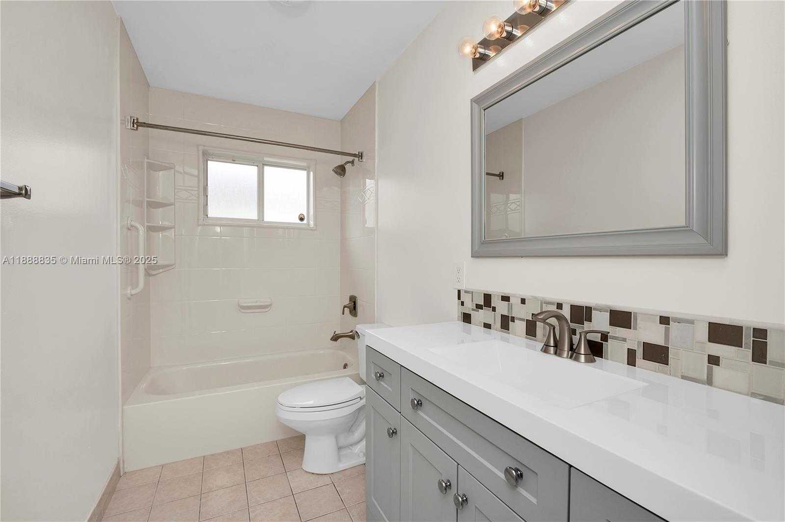 Small Image of 113 DANIELLE CT, Weston Number 14