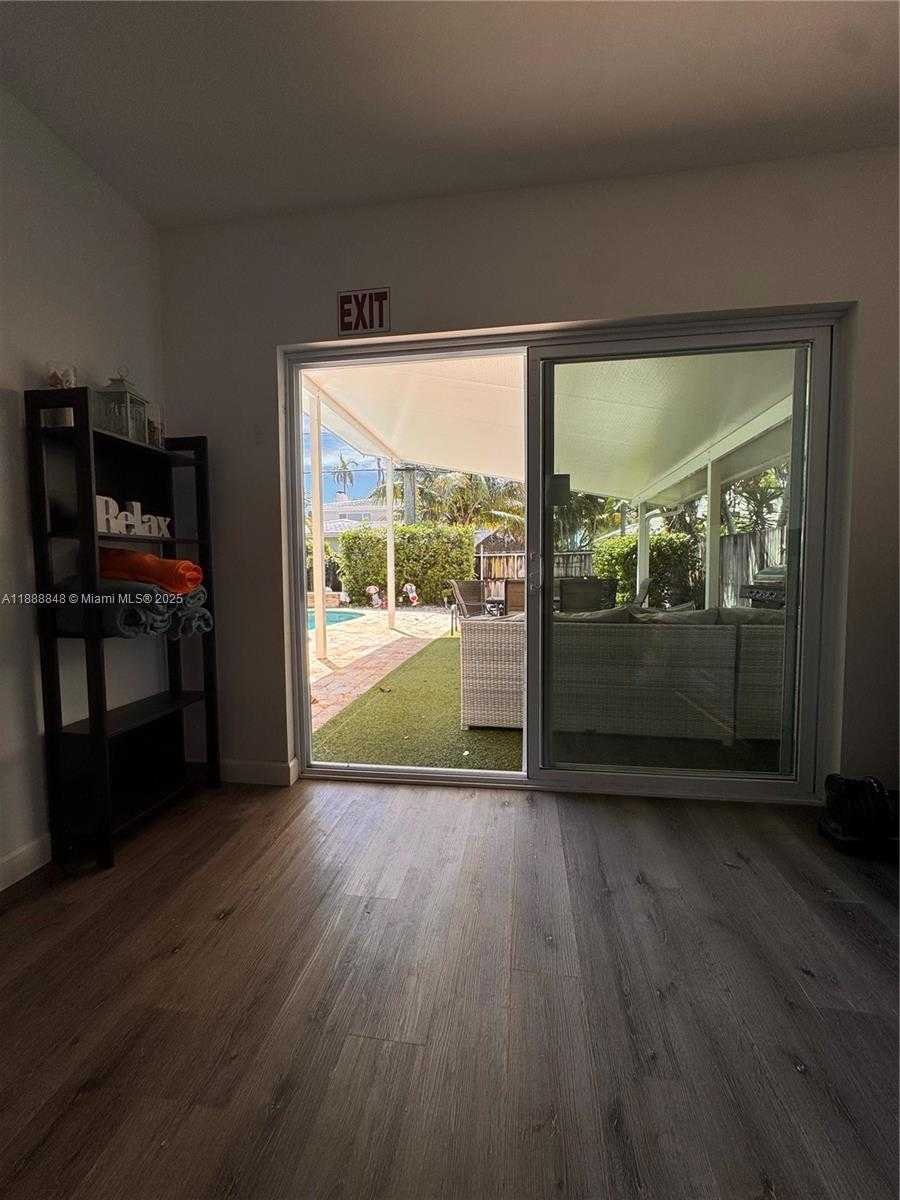 Small Image of 1406 POLK ST, Hollywood Number 19