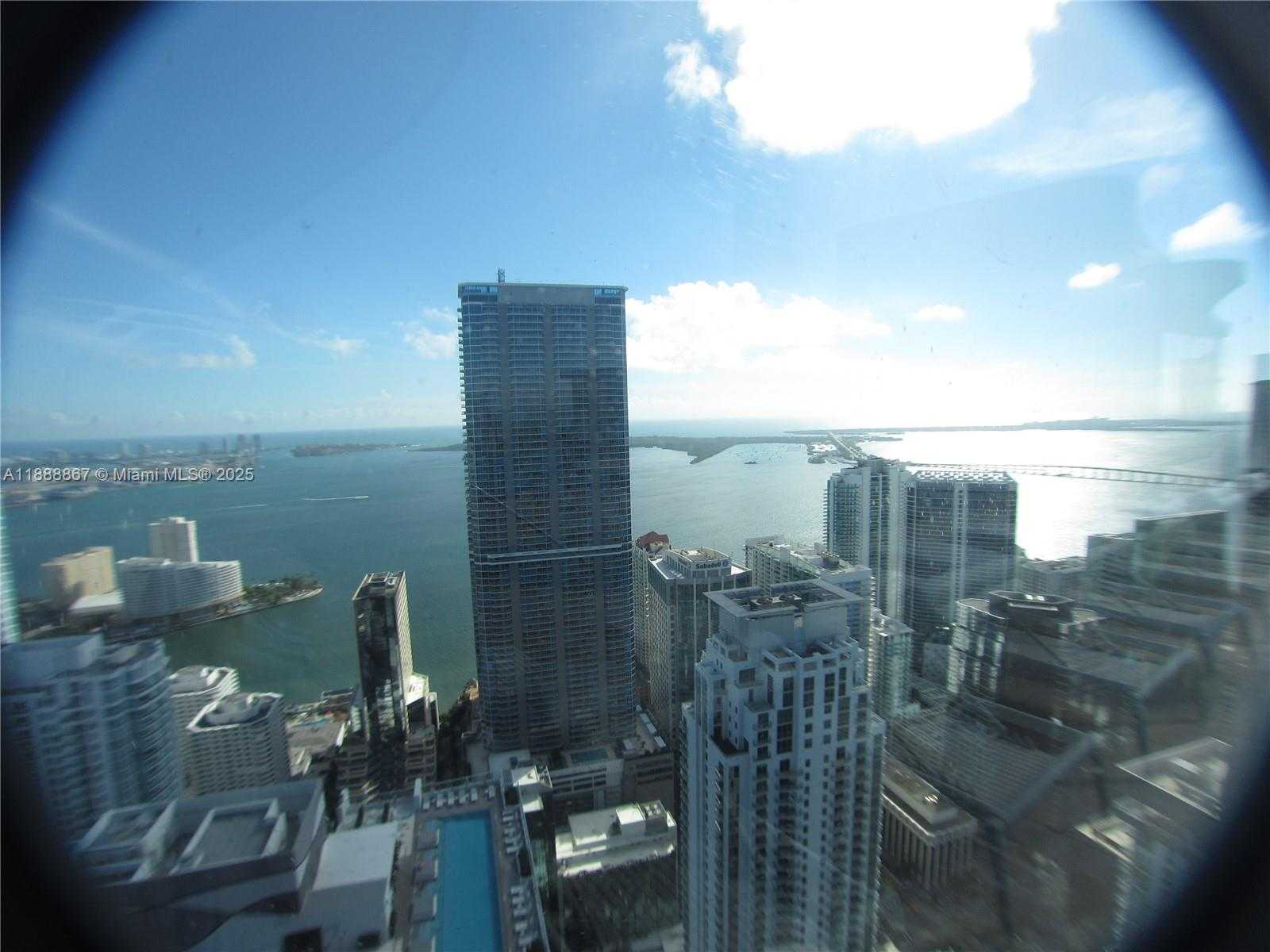 Small Image of 1000 BRICKELL PLZ #4805, Miami Number 20