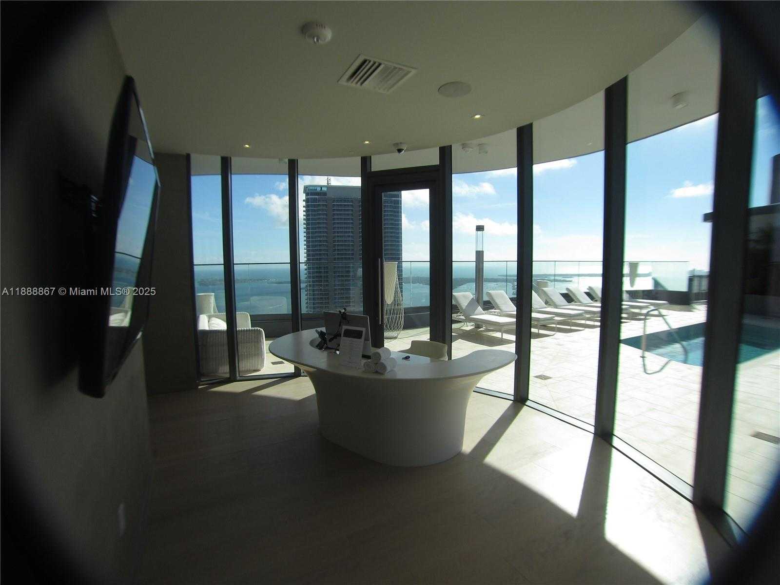 Small Image of 1000 BRICKELL PLZ #4805, Miami Number 24