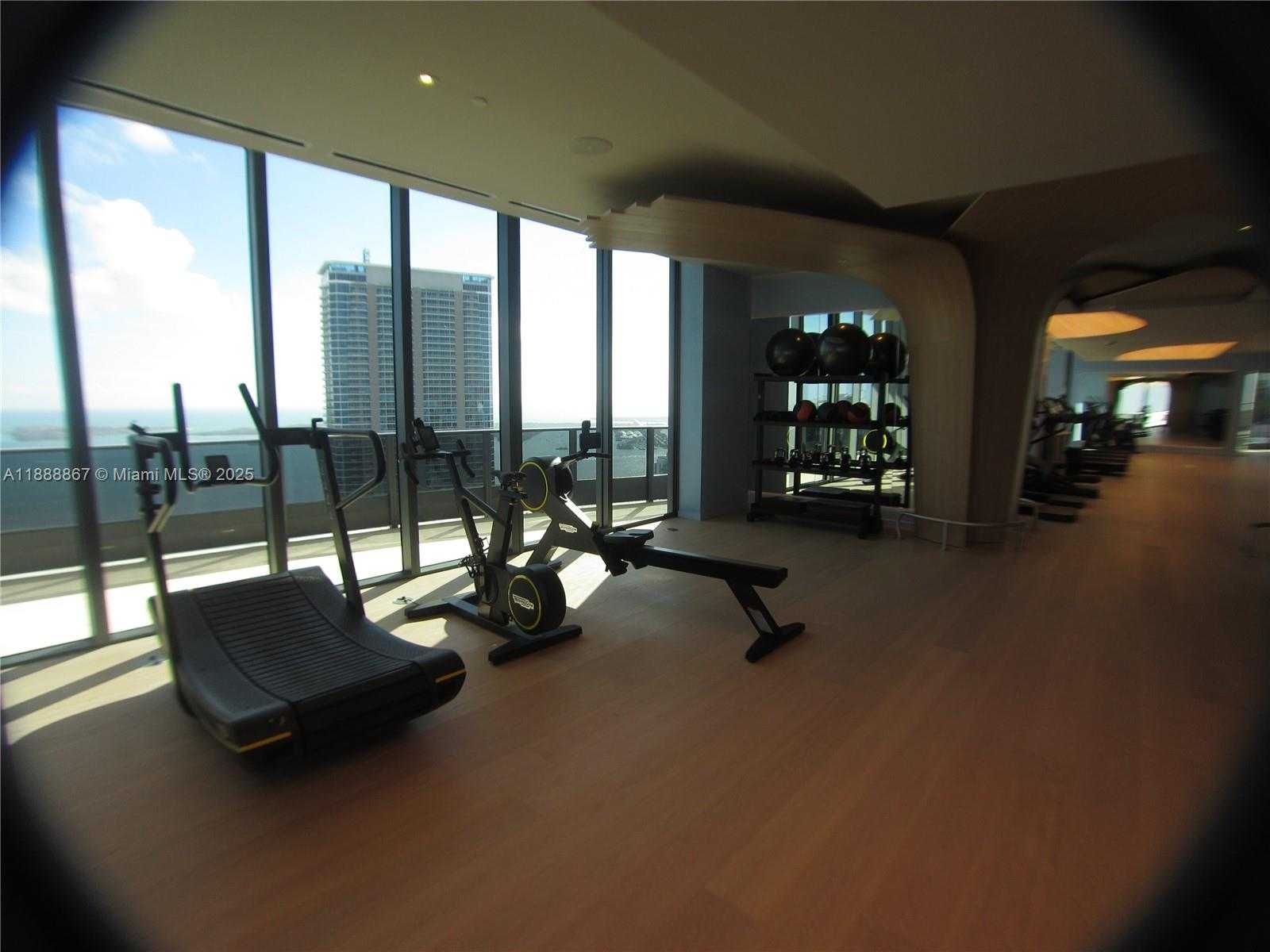 Small Image of 1000 BRICKELL PLZ #4805, Miami Number 30