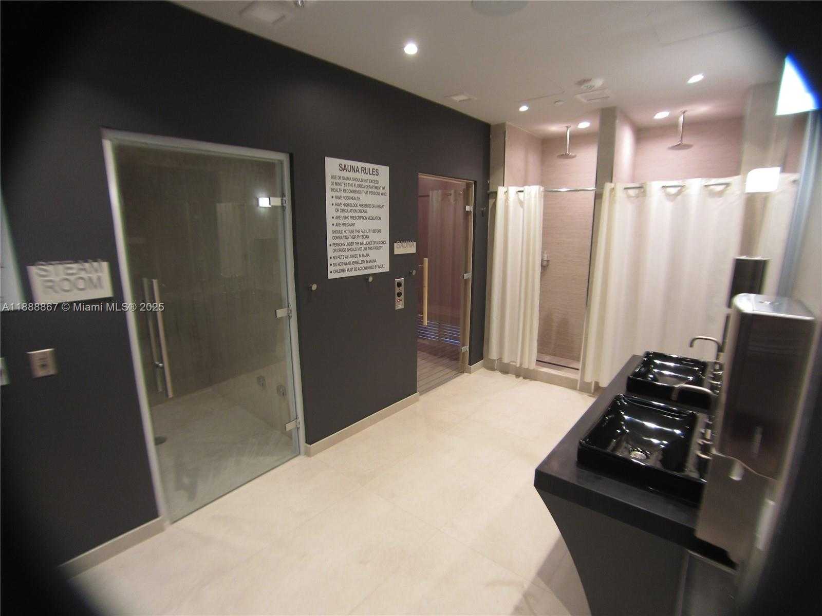 Small Image of 1000 BRICKELL PLZ #4805, Miami Number 34