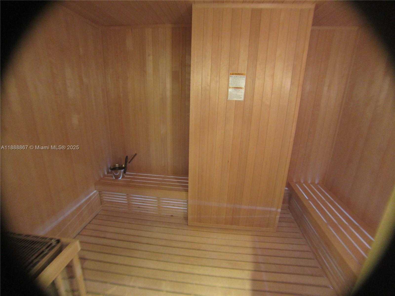 Small Image of 1000 BRICKELL PLZ #4805, Miami Number 36