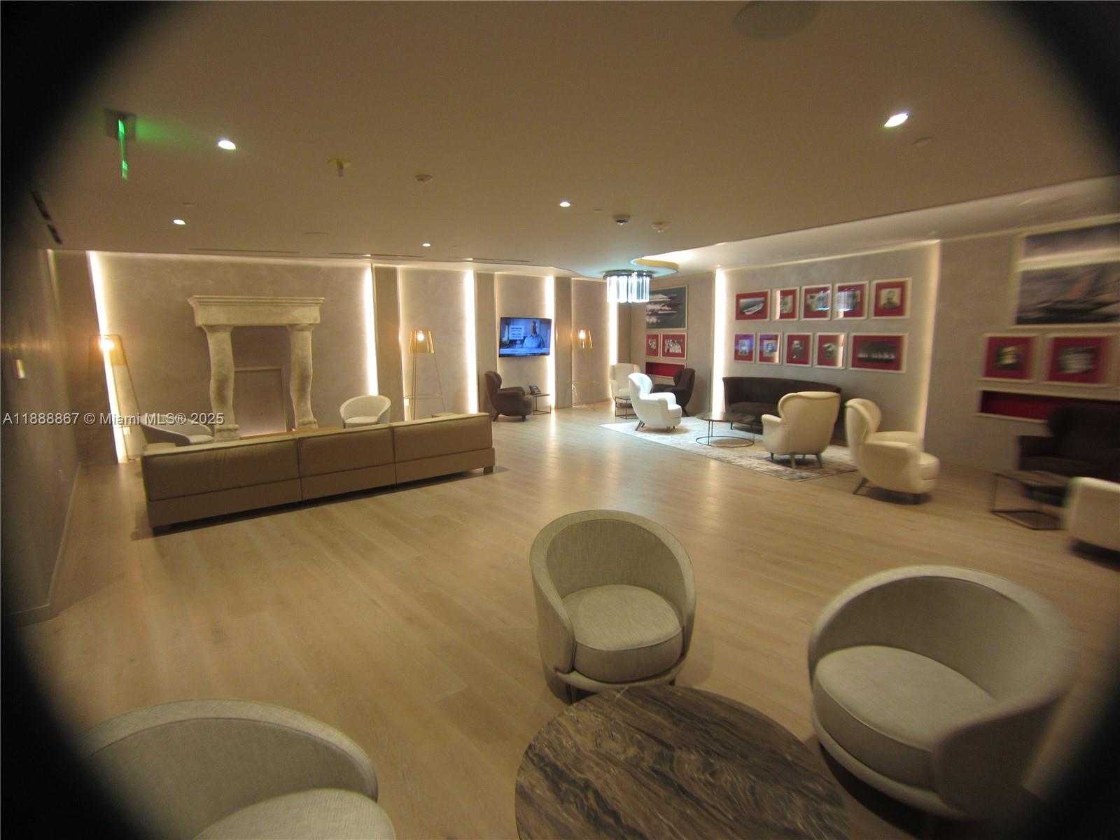 Small Image of 1000 BRICKELL PLZ #4805, Miami Number 45
