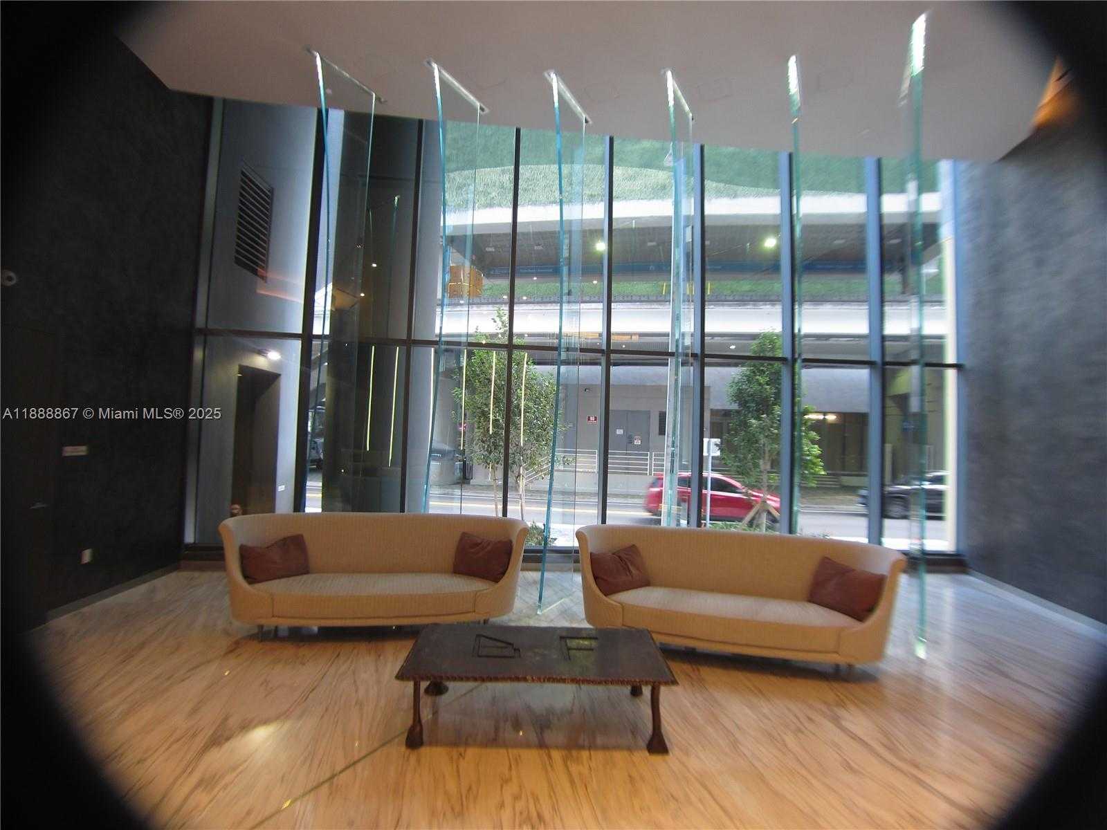 Small Image of 1000 BRICKELL PLZ #4805, Miami Number 50