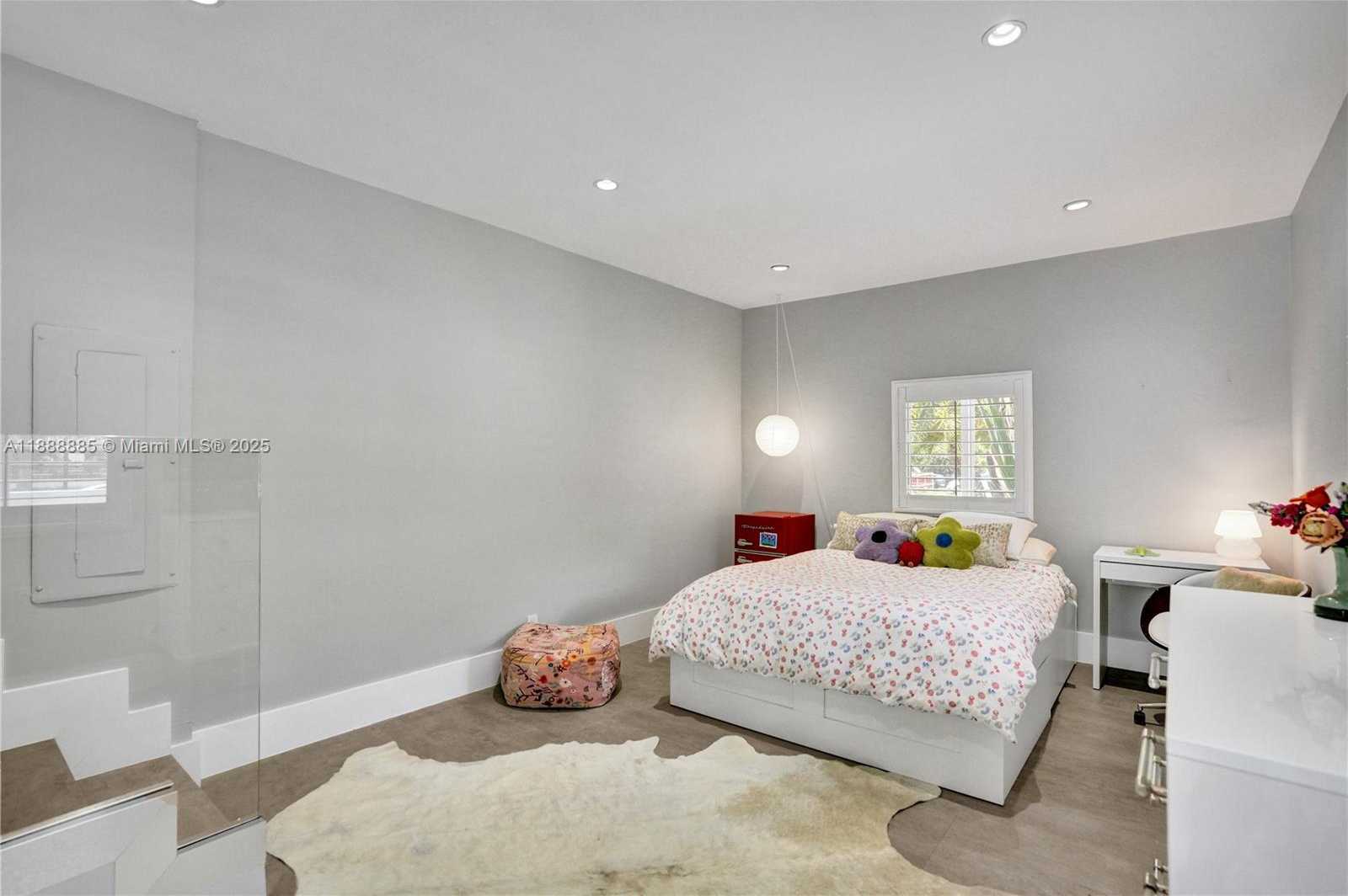 Small Image of 4705 GRANADA BLVD, Coral Gables Number 24