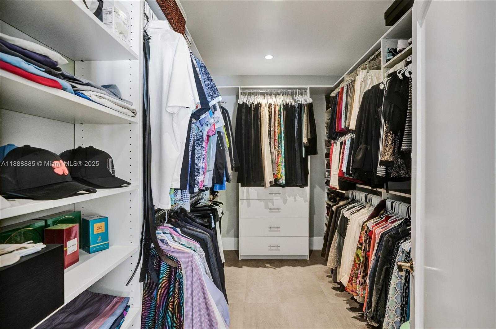 Small Image of 4705 GRANADA BLVD, Coral Gables Number 29