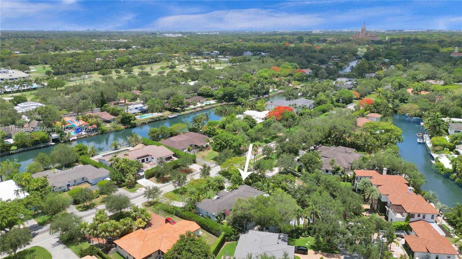 Small Image of 4705 GRANADA BLVD, Coral Gables Number 4