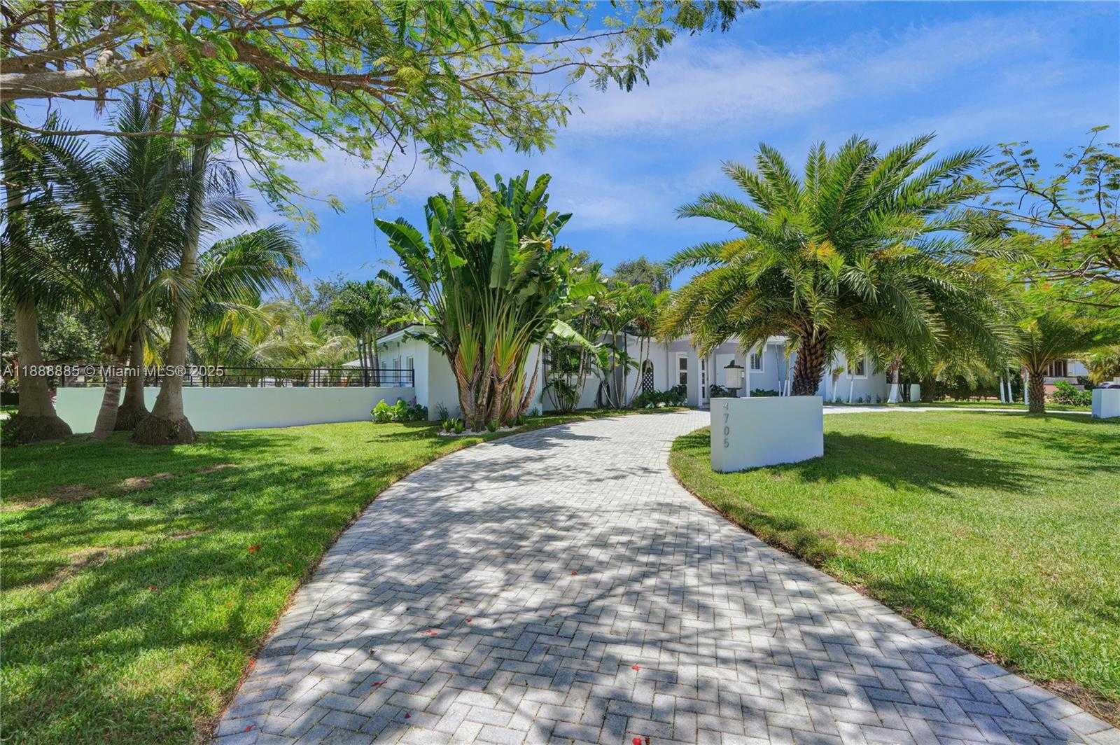Small Image of 4705 GRANADA BLVD, Coral Gables Number 43