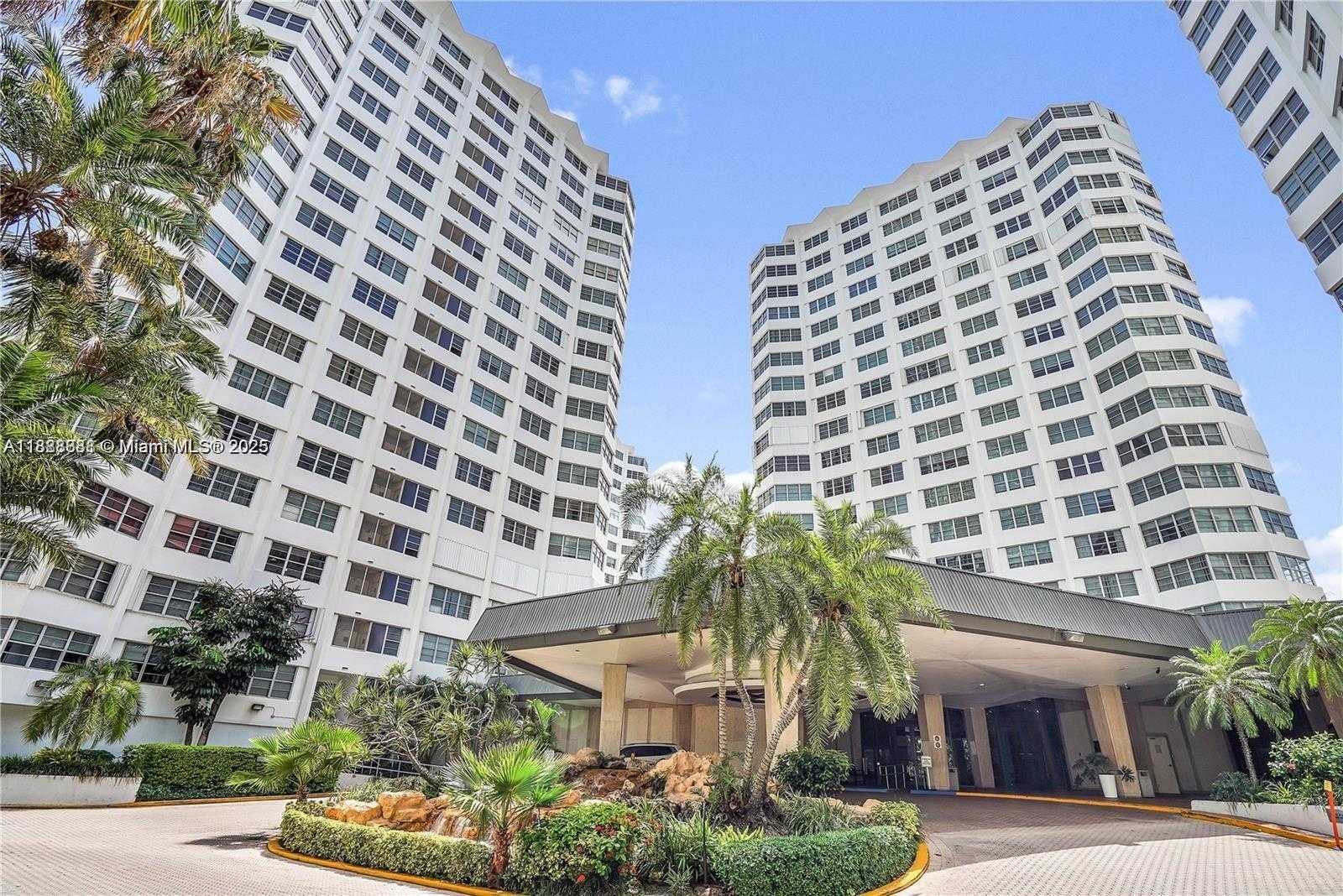 Small Image of 999 BRICKELL BAY DR #504, Miami Number 2