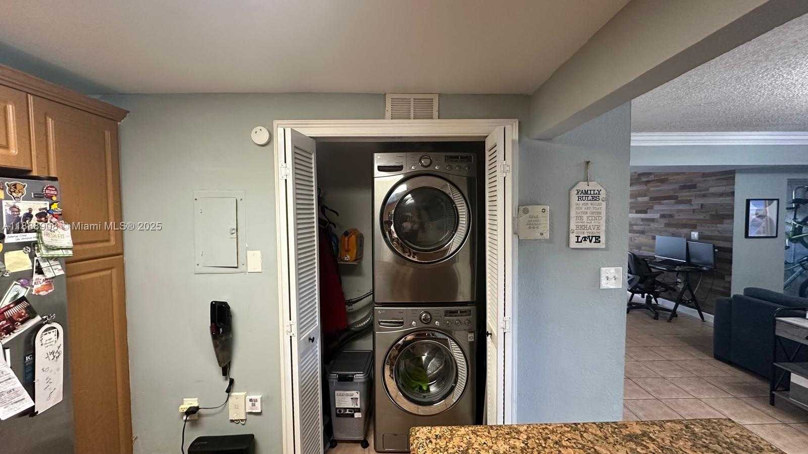 Small Image of 15430 SOUTH WEST 81ST CIR LN #85, Miami Number 10