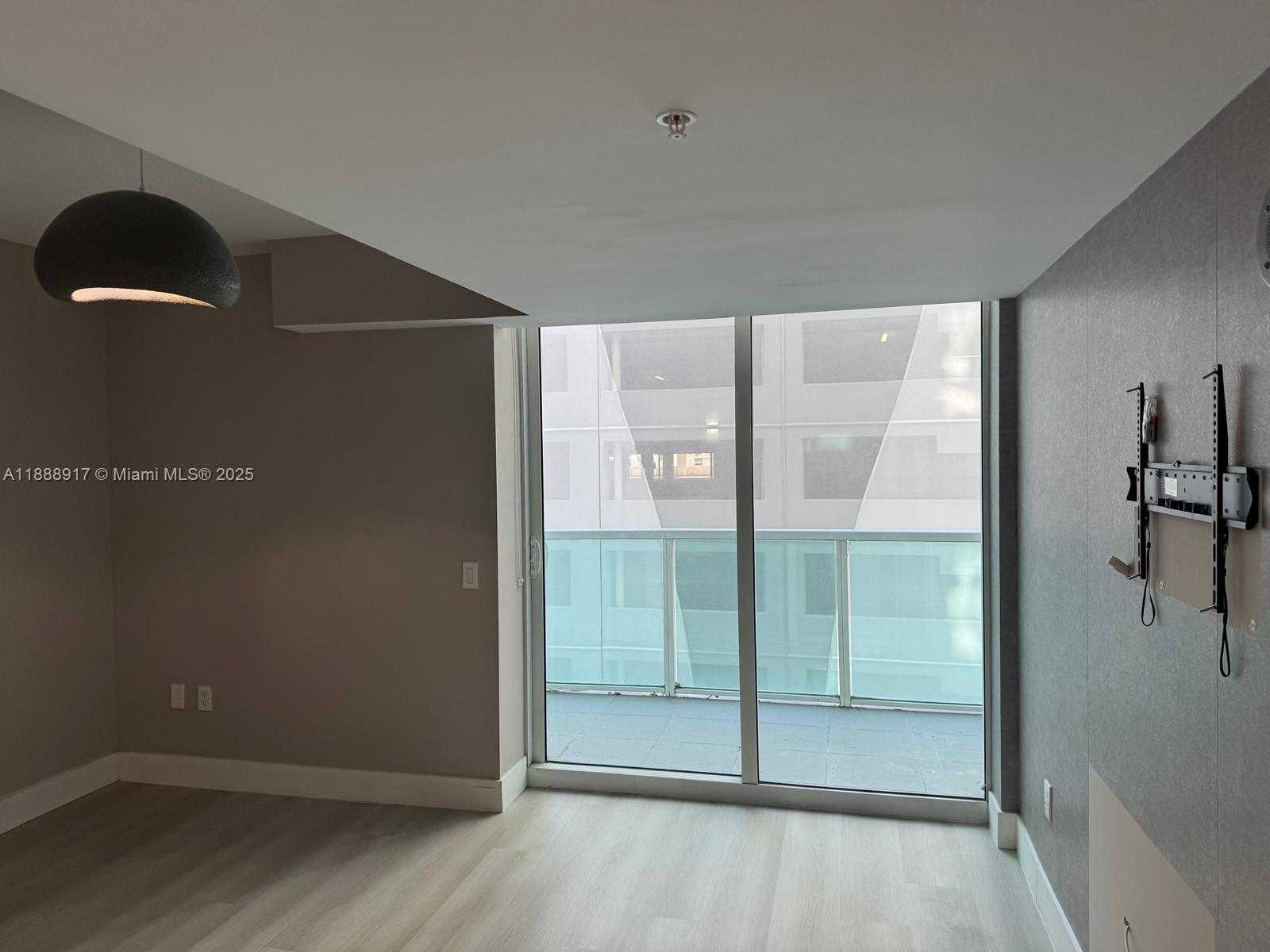 Small Image of 41 SOUTH EAST 5TH ST #501, Miami Number 14