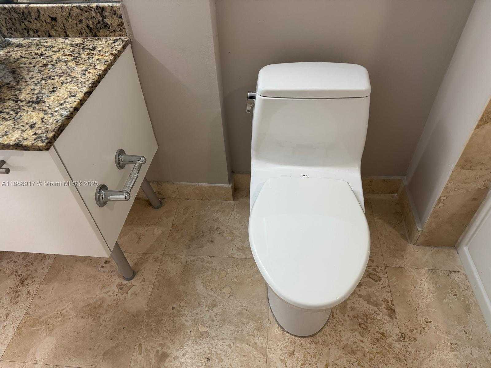 Small Image of 41 SOUTH EAST 5TH ST #501, Miami Number 22