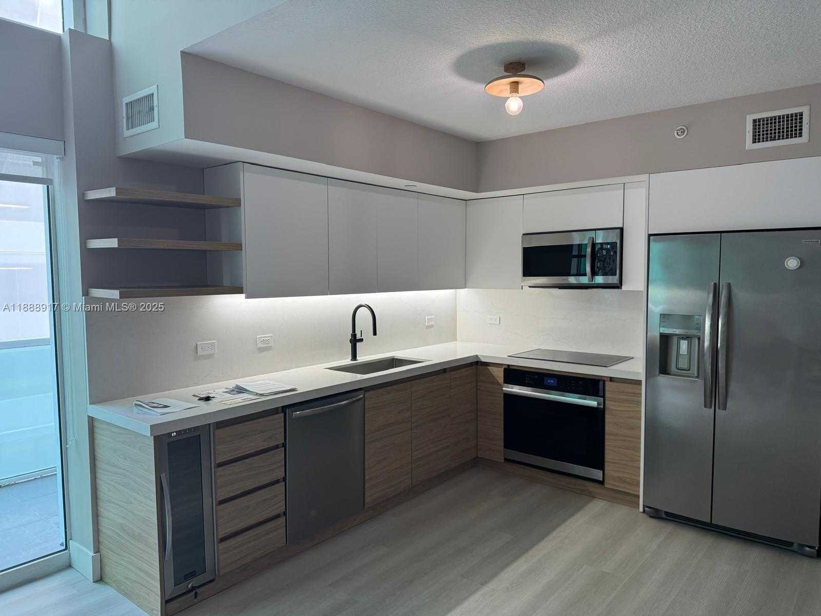 Small Image of 41 SOUTH EAST 5TH ST #501, Miami Number 26