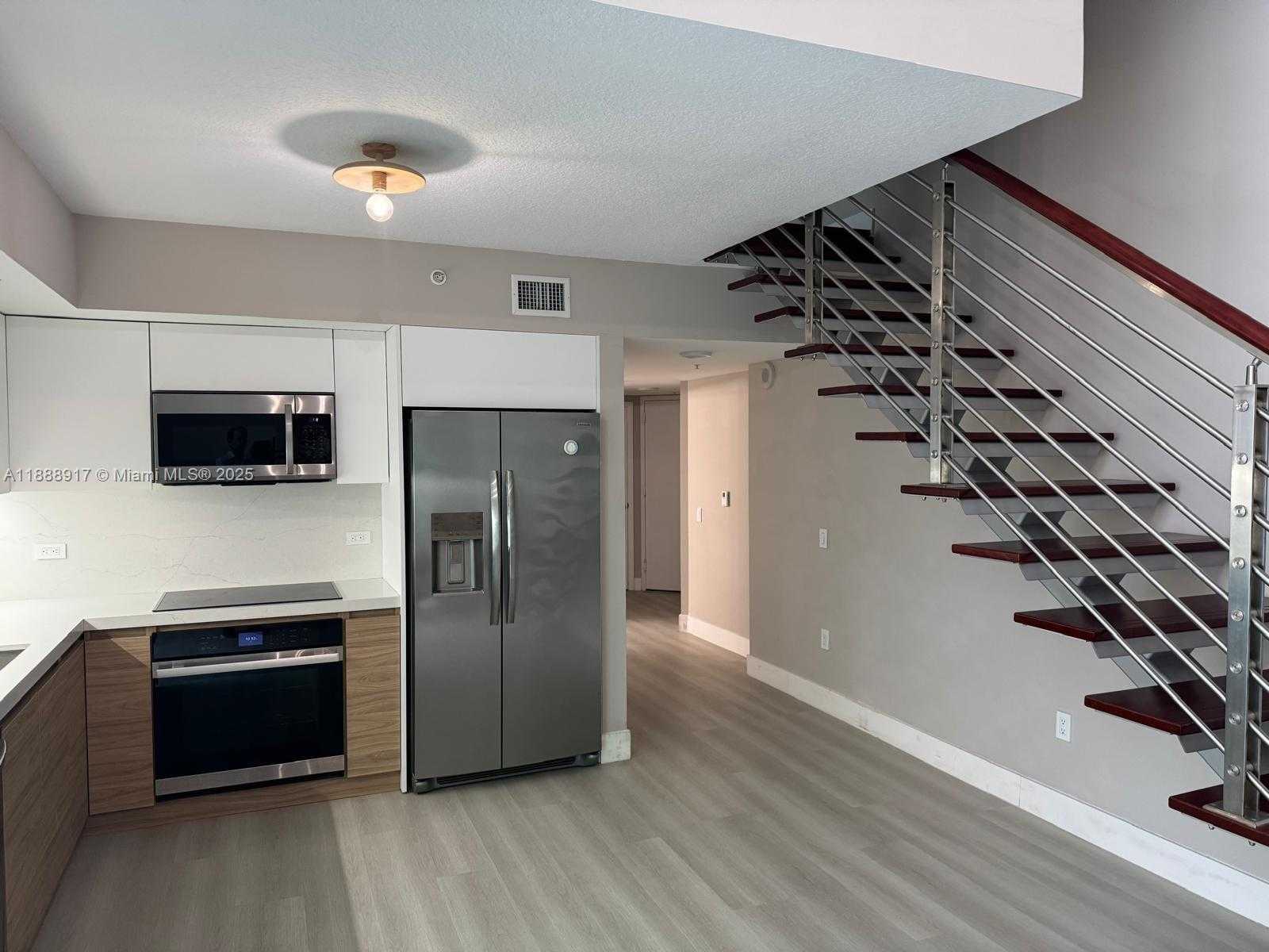 Small Image of 41 SOUTH EAST 5TH ST #501, Miami Number 6