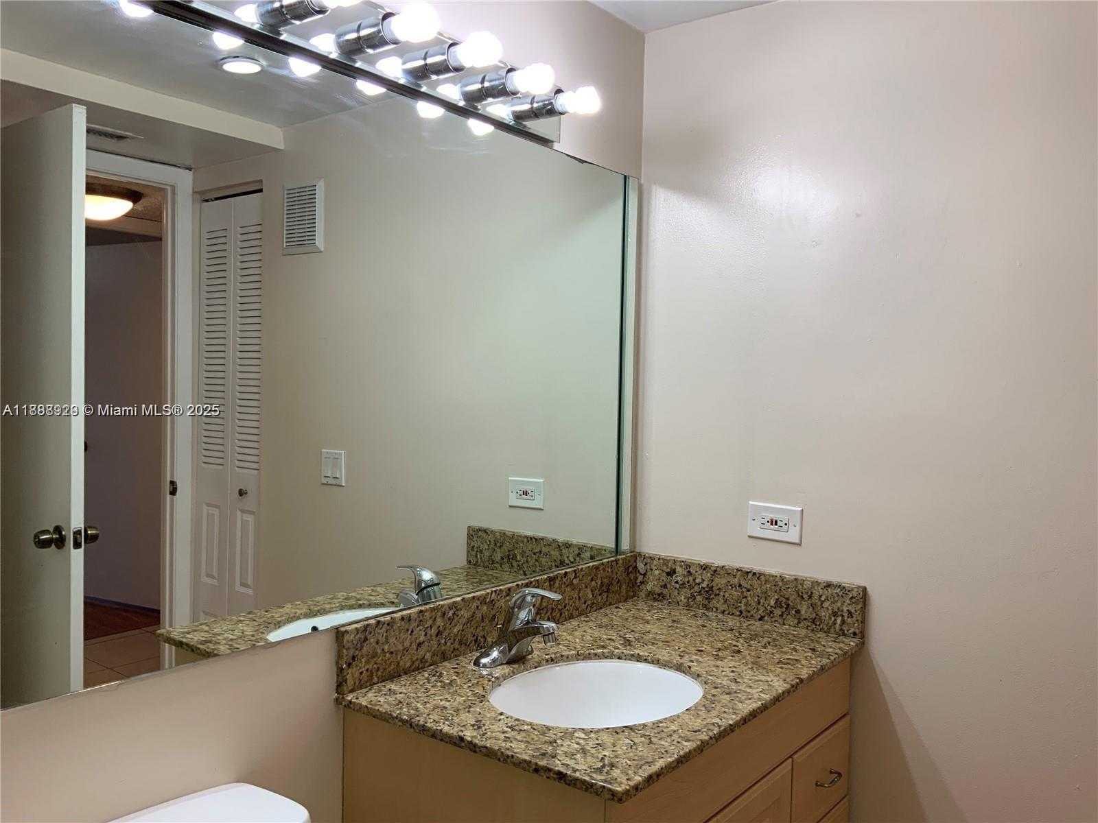 Small Image of 8180 GENEVA CT #224, Doral Number 7