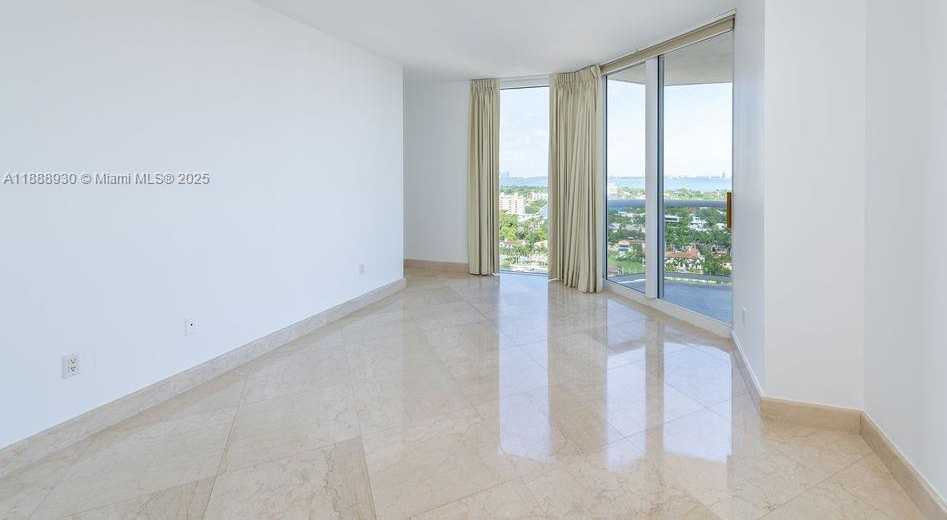 Small Image of 4779 COLLINS AVE #2206, Miami Beach Number 10