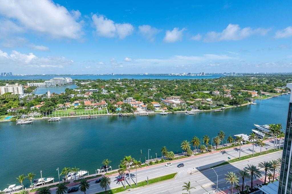 Small Image of 4779 COLLINS AVE #2206, Miami Beach Number 21