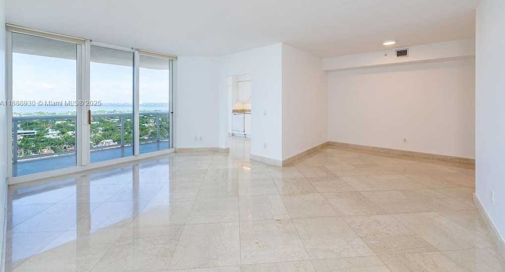 Small Image of 4779 COLLINS AVE #2206, Miami Beach Number 8