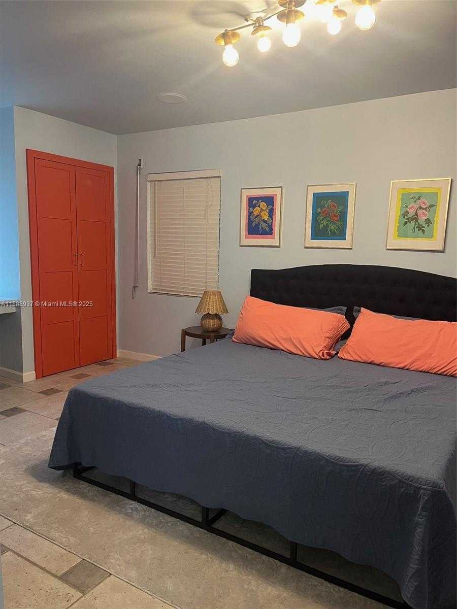 Small Image of 3220 POINSETTIA AVE #1, West Palm Beach Number 16