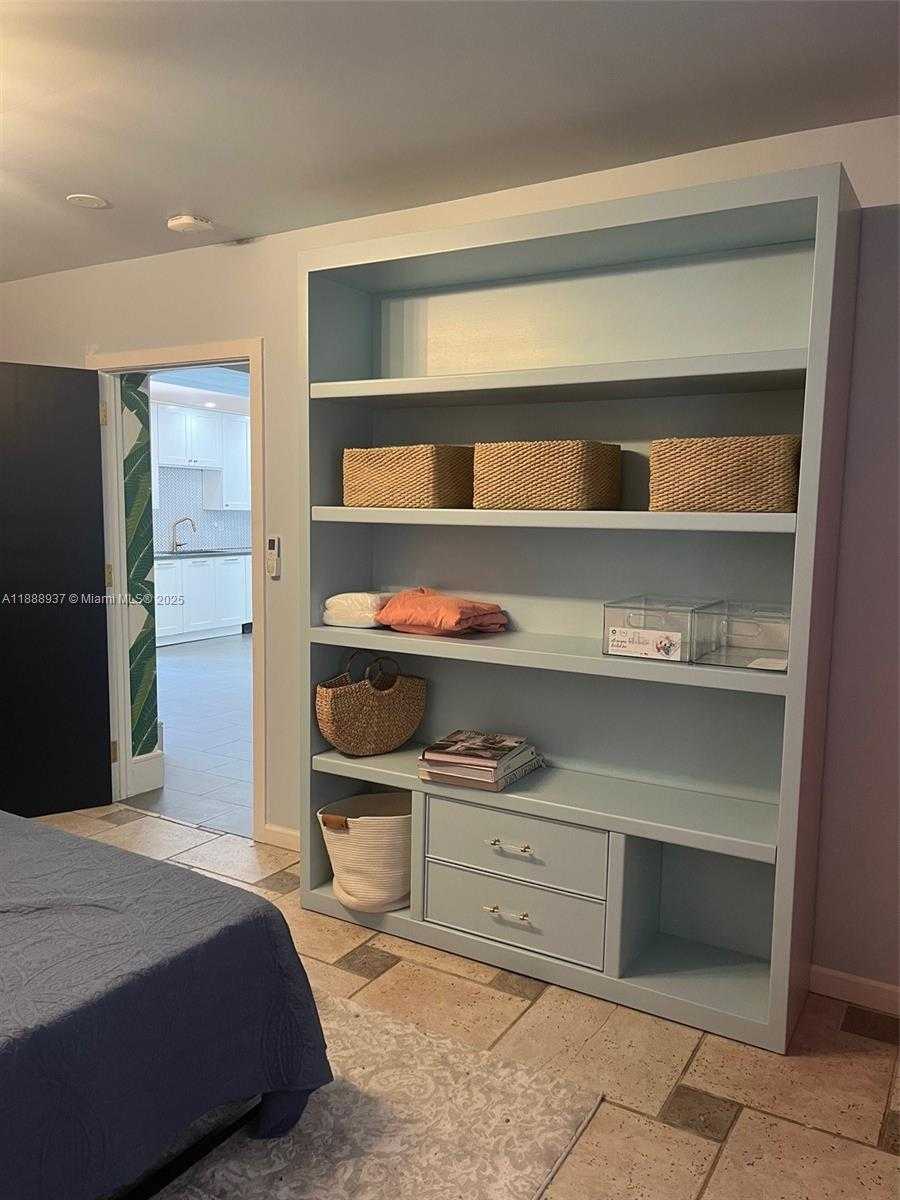 Small Image of 3220 POINSETTIA AVE #1, West Palm Beach Number 18