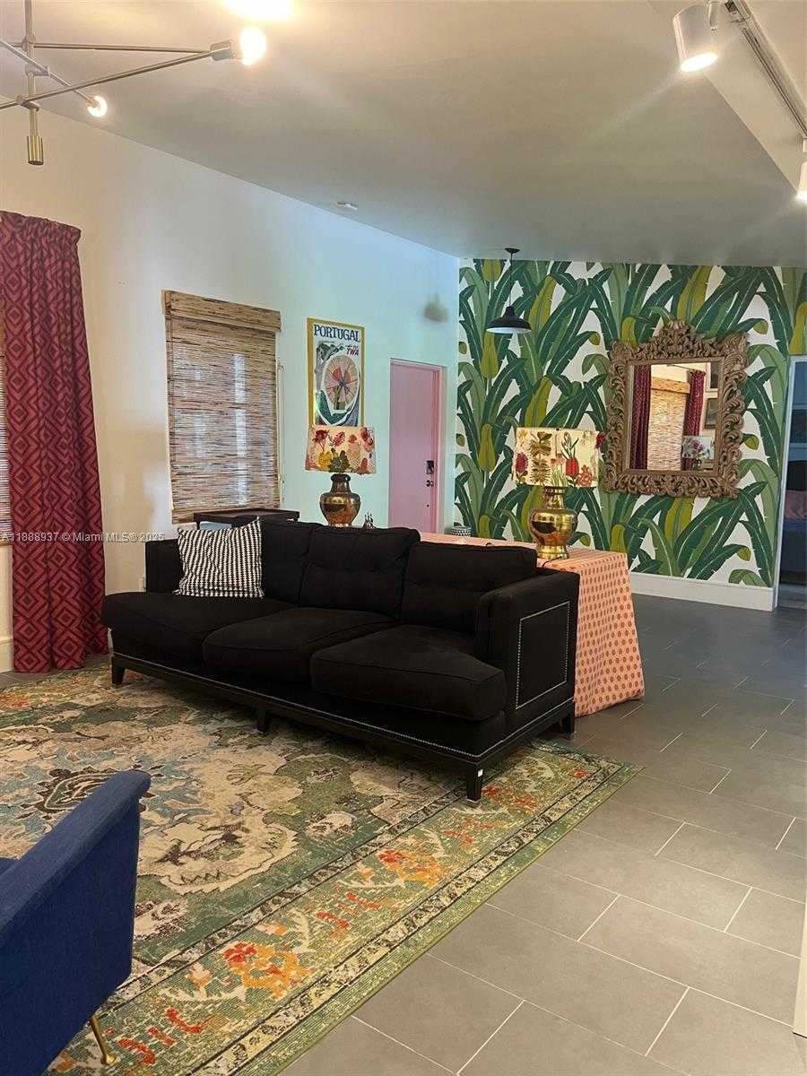 Small Image of 3220 POINSETTIA AVE #1, West Palm Beach Number 8