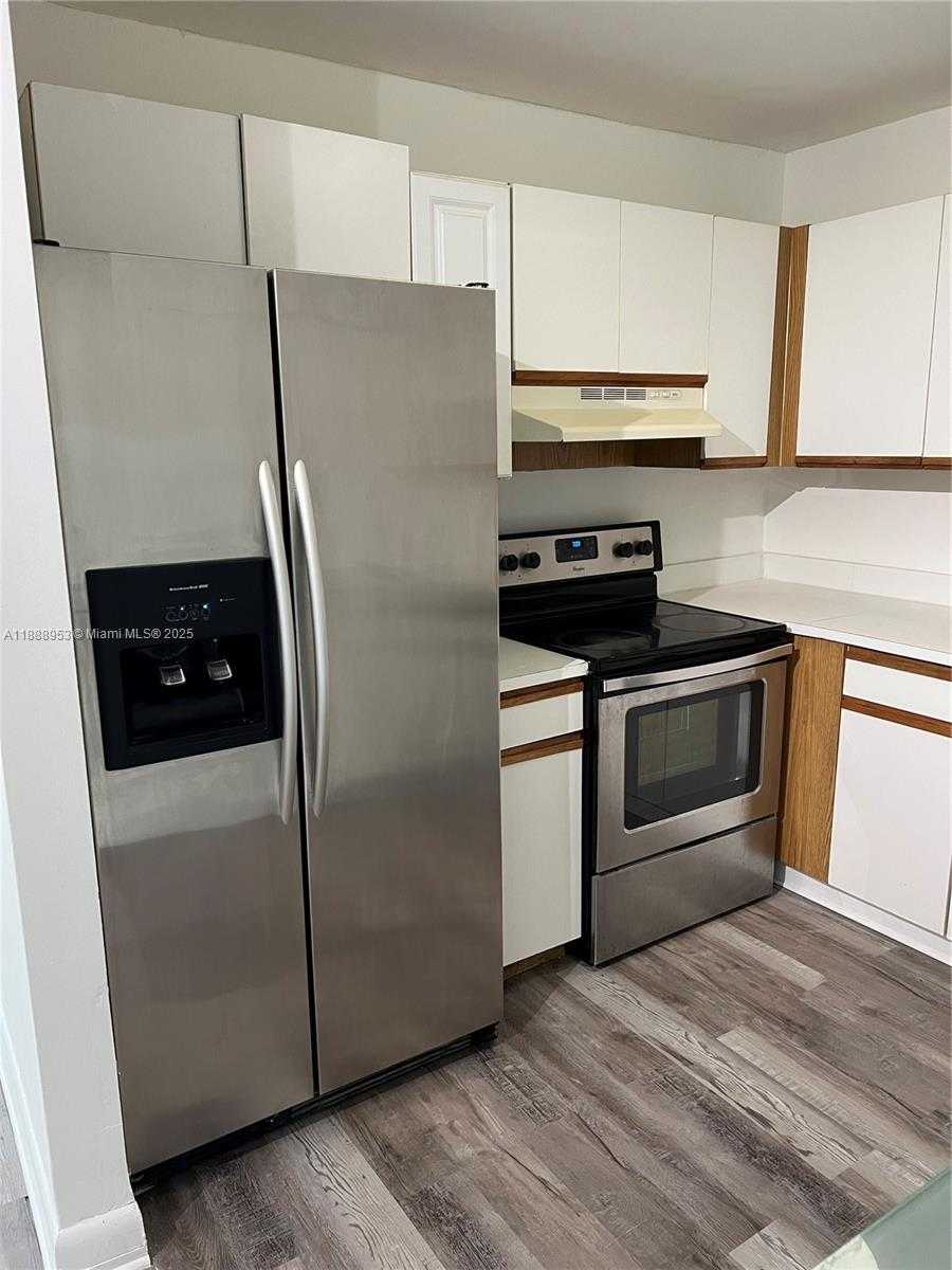Small Image of 2020 NORTH EAST 135TH ST #711, North Miami Number 3