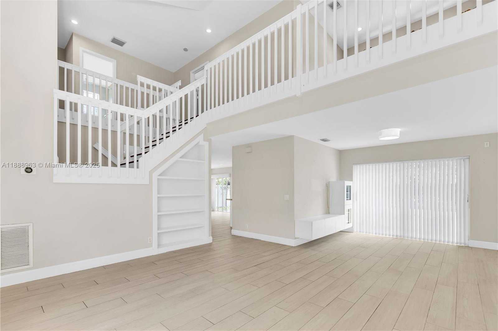 Small Image of 10766 CRESCENDO CIR #x, Boca Raton Number 16