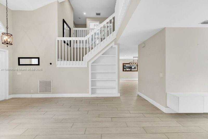 Small Image of 10766 CRESCENDO CIR #x, Boca Raton Number 37