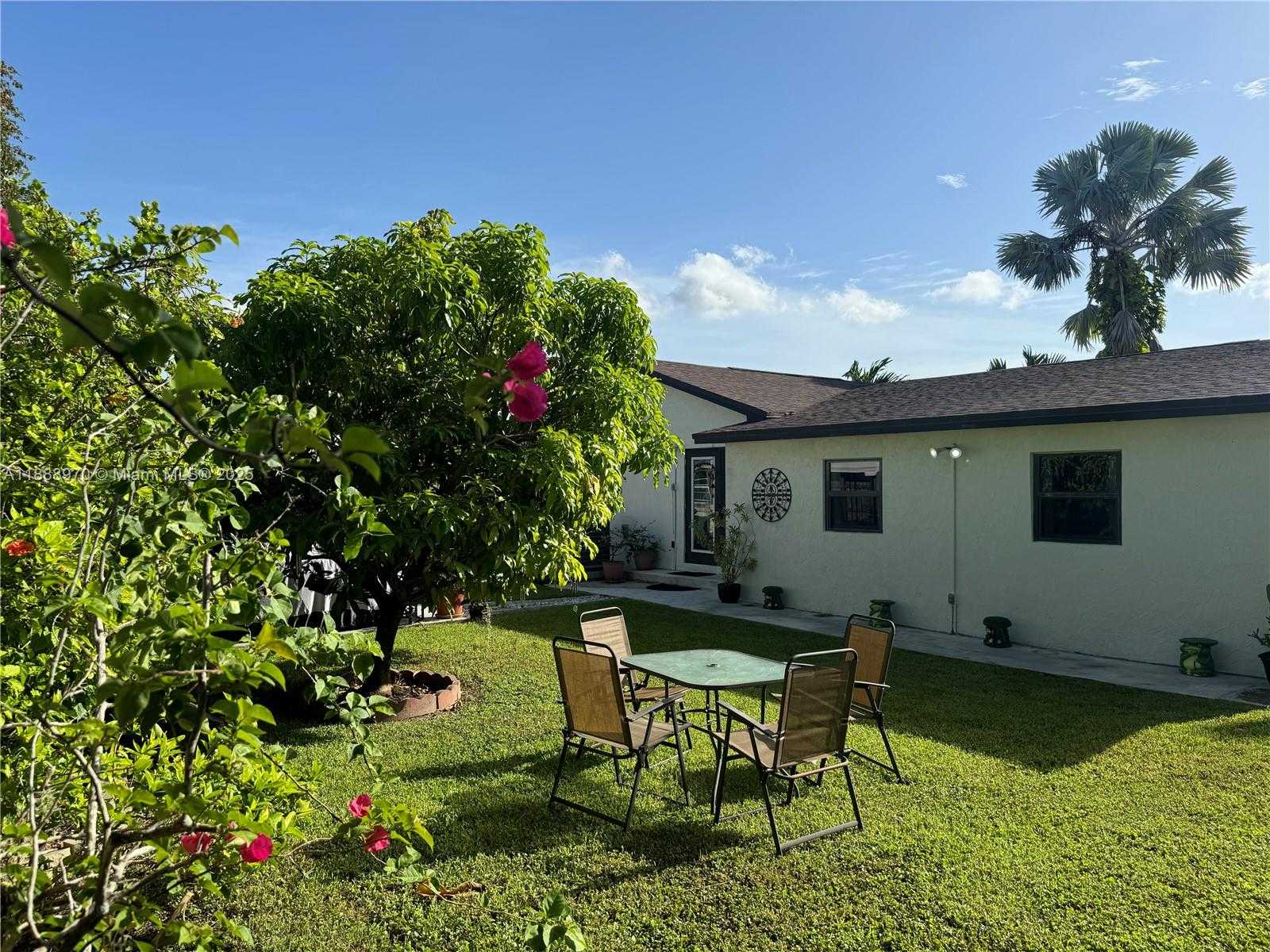 Small Image of 26553 SOUTH WEST 125TH CT, Homestead Number 11