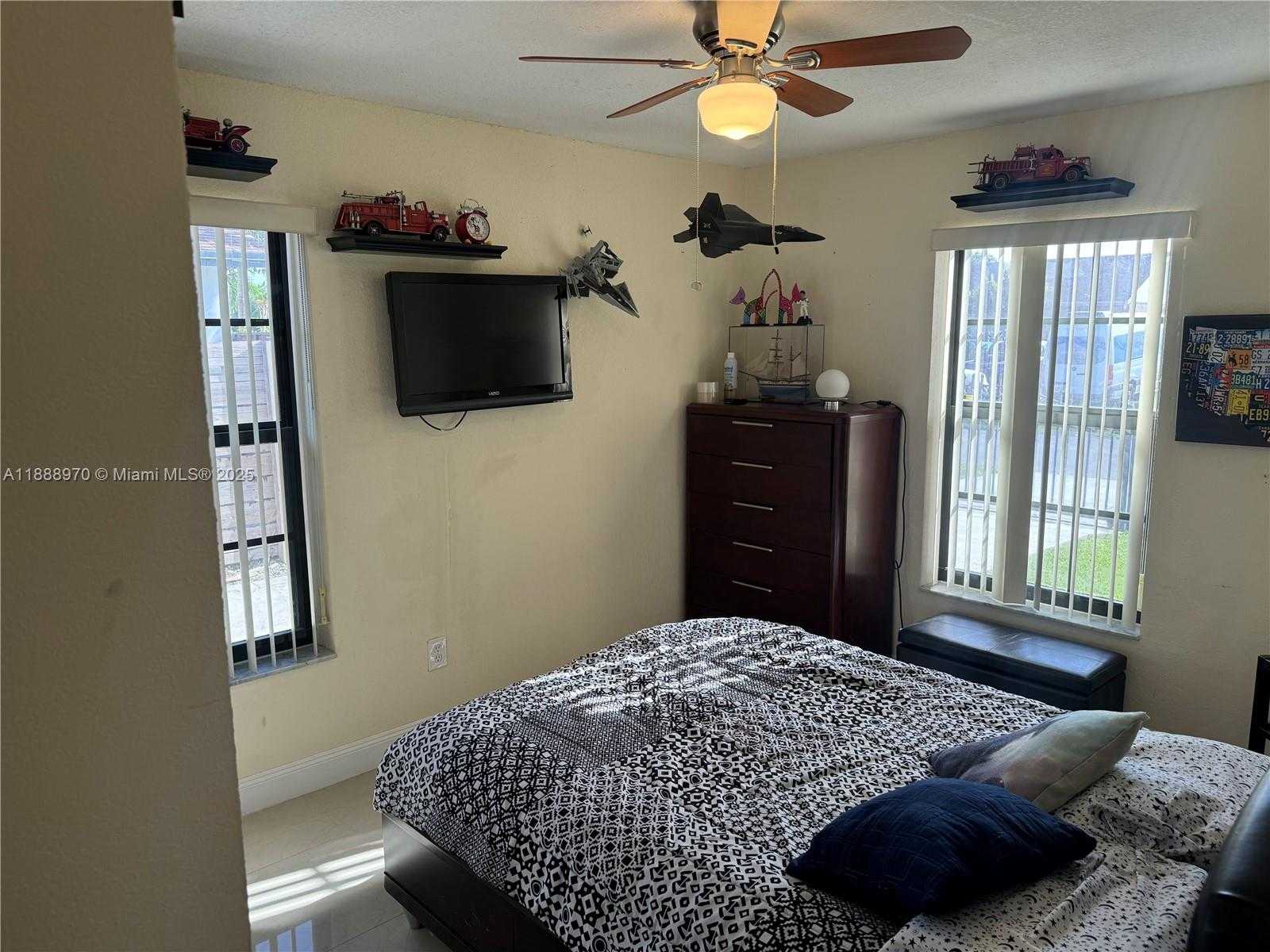 Small Image of 26553 SOUTH WEST 125TH CT, Homestead Number 24