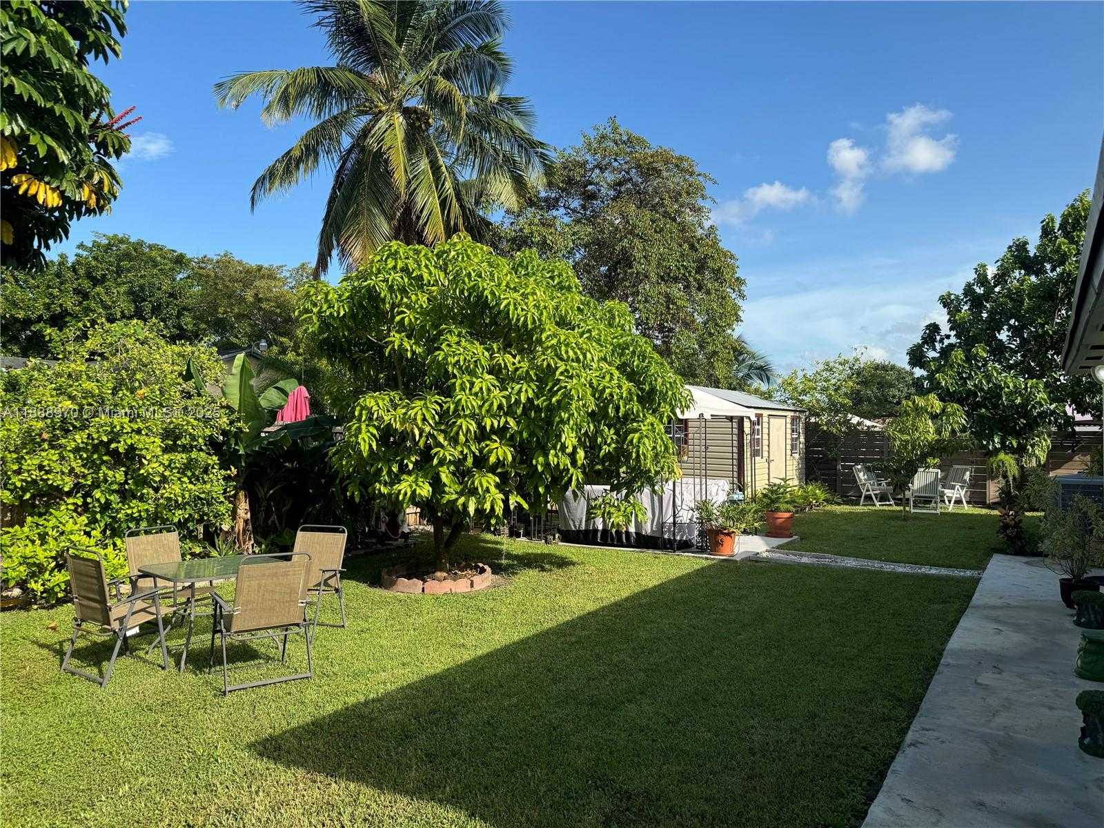 Small Image of 26553 SOUTH WEST 125TH CT, Homestead Number 9