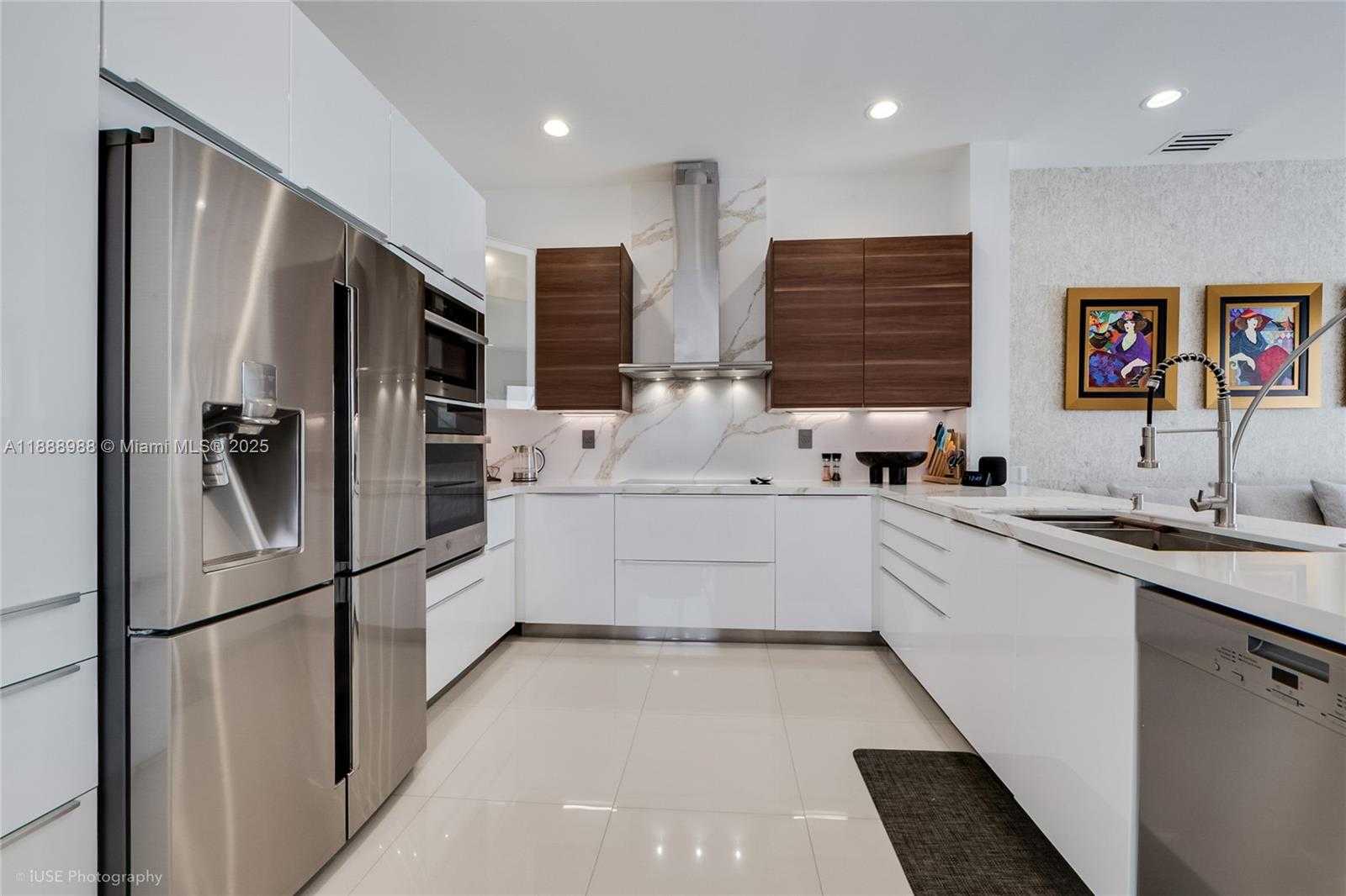 Small Image of 6236 SOUTH WEST 26TH ST, Miami Number 6