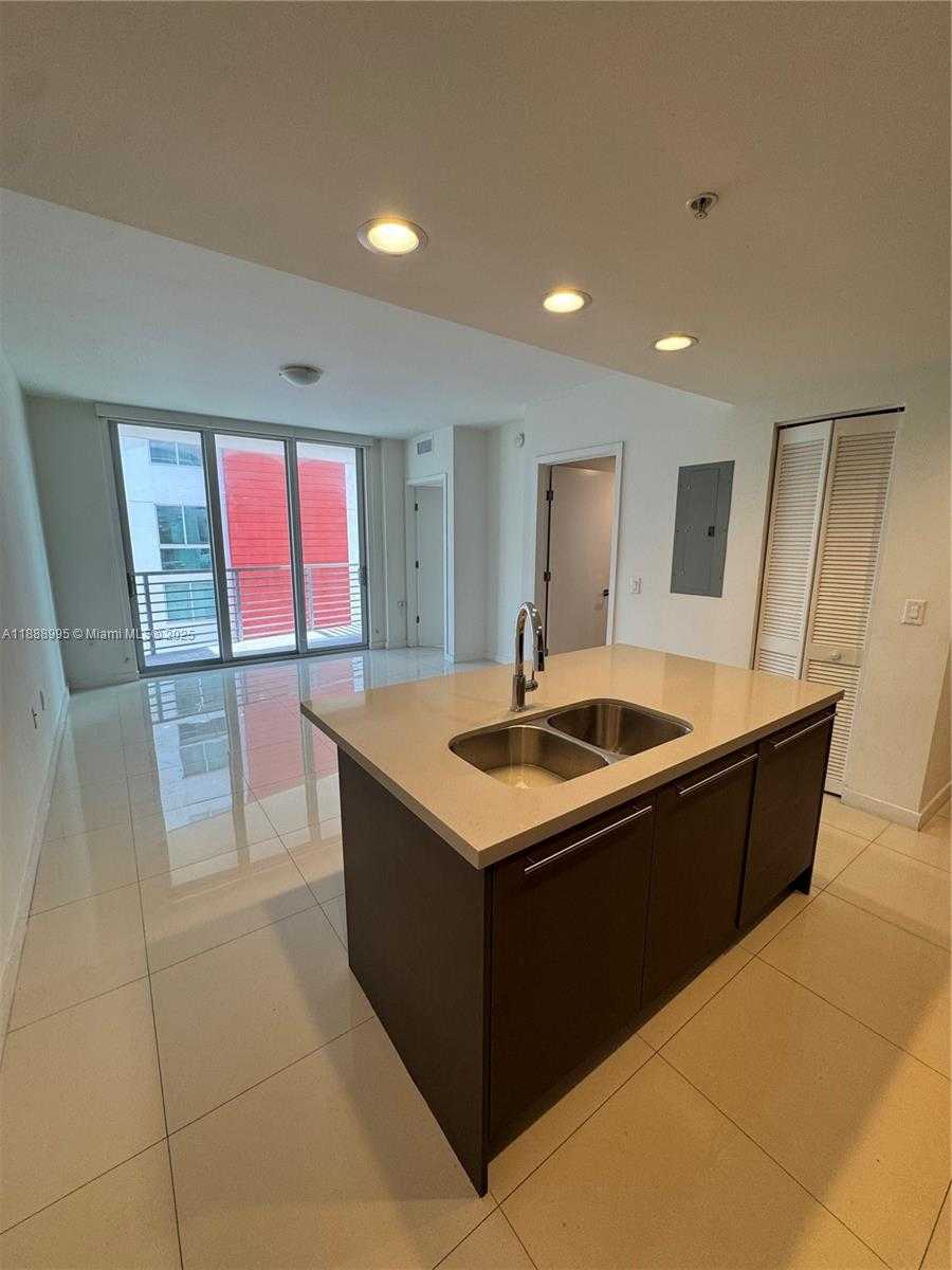 Small Image of 7875 NORTH WEST 107TH AVE #405, Doral Number 11