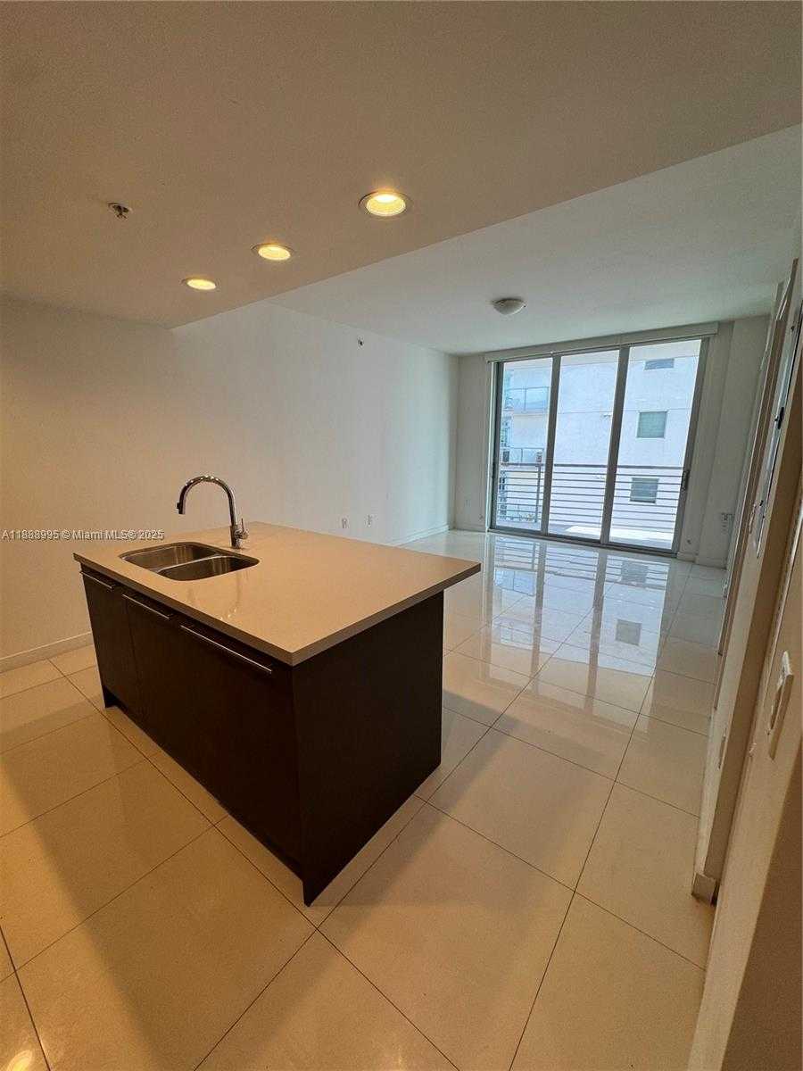 Small Image of 7875 NORTH WEST 107TH AVE #405, Doral Number 14