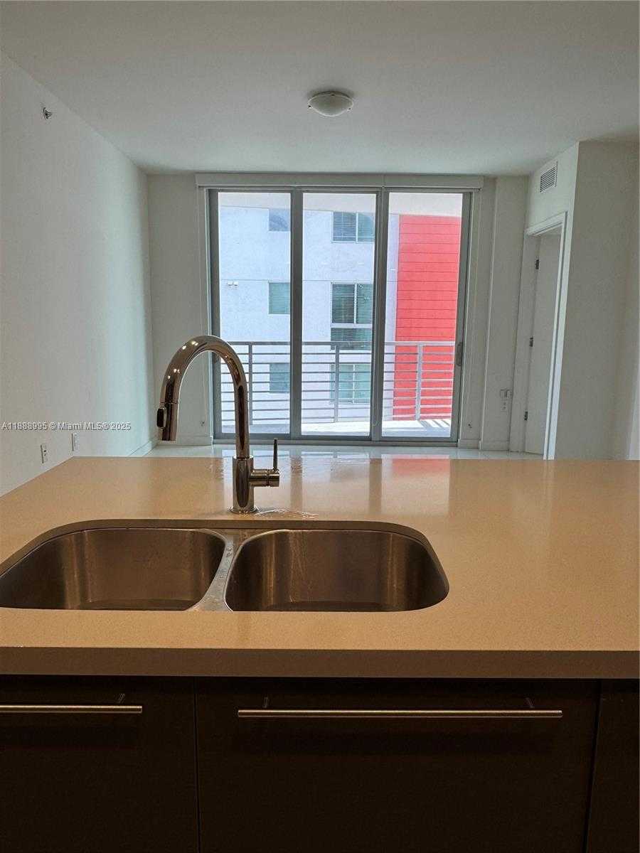 Small Image of 7875 NORTH WEST 107TH AVE #405, Doral Number 23