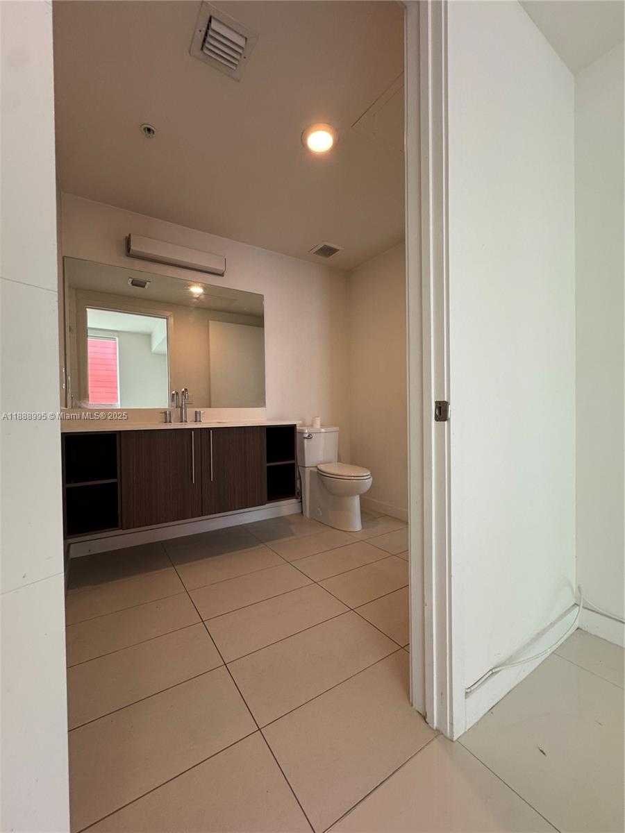 Small Image of 7875 NORTH WEST 107TH AVE #405, Doral Number 28