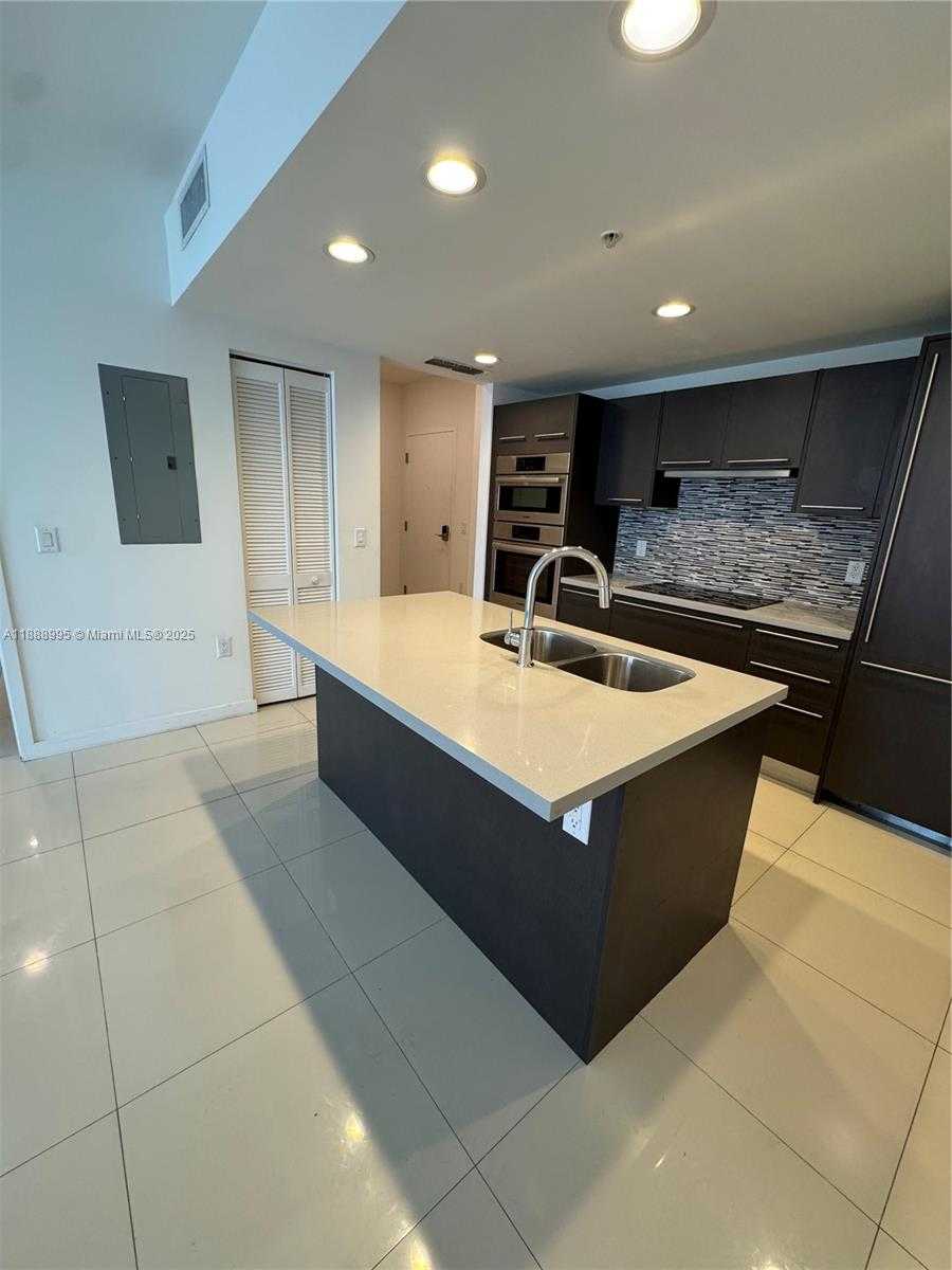 Small Image of 7875 NORTH WEST 107TH AVE #405, Doral Number 30