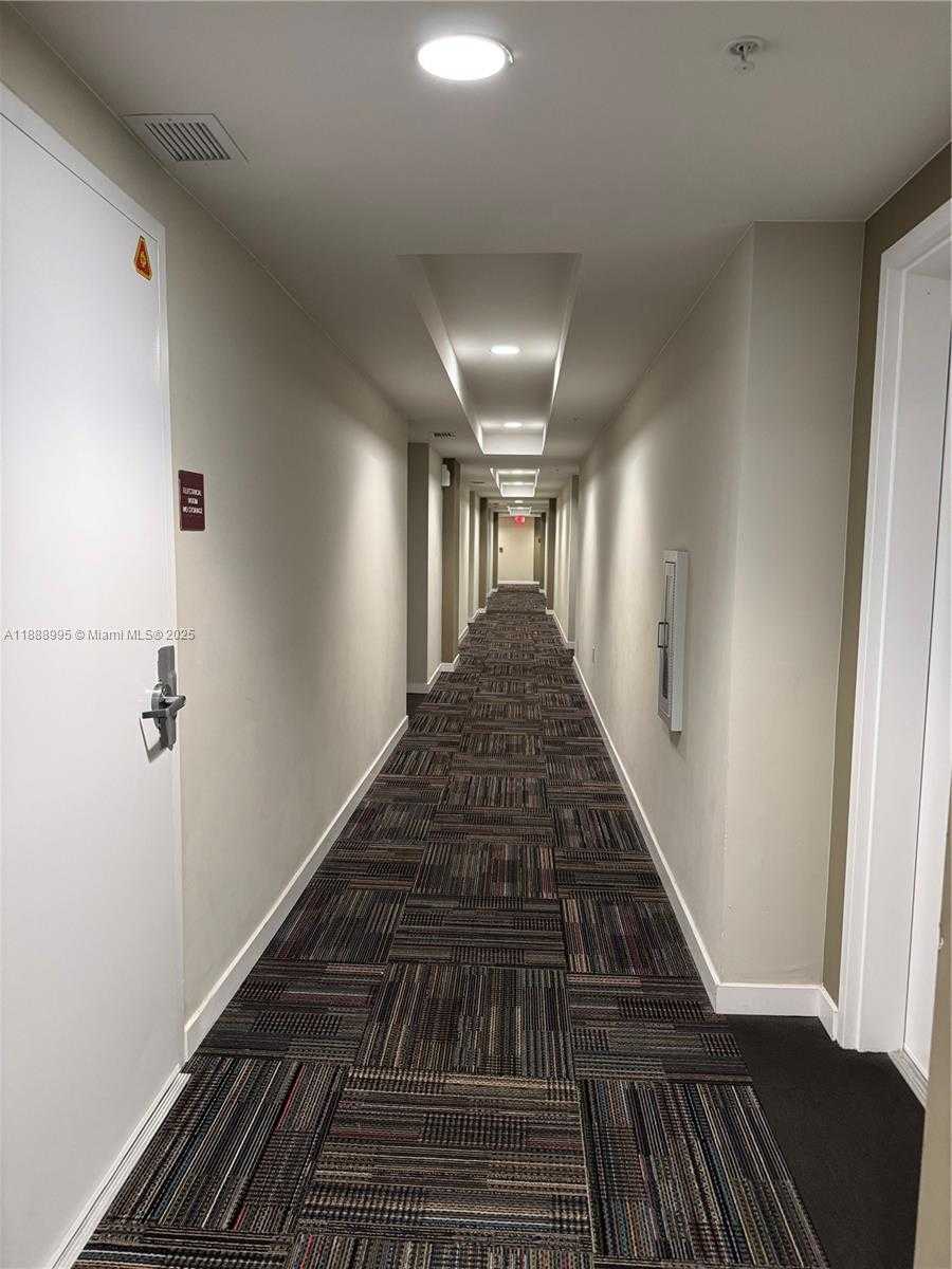 Small Image of 7875 NORTH WEST 107TH AVE #405, Doral Number 31