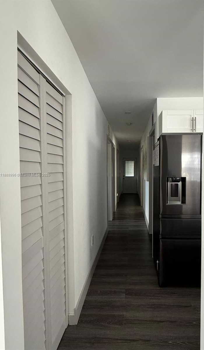 Small Image of 5629 NORTH WEST 31ST AVE, Miami Number 23