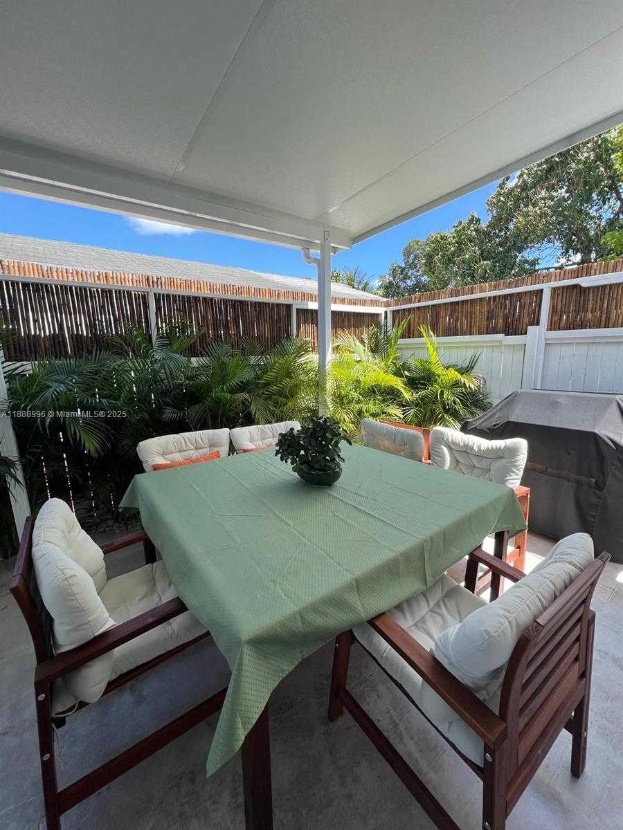 Small Image of 5629 NORTH WEST 31ST AVE, Miami Number 27