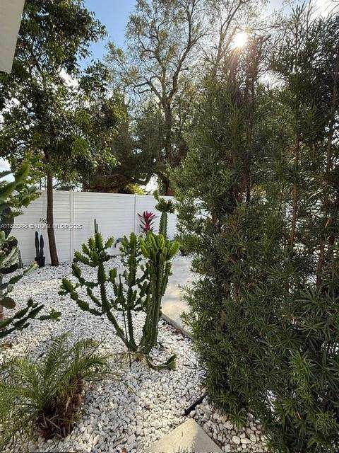 Small Image of 5629 NORTH WEST 31ST AVE, Miami Number 3